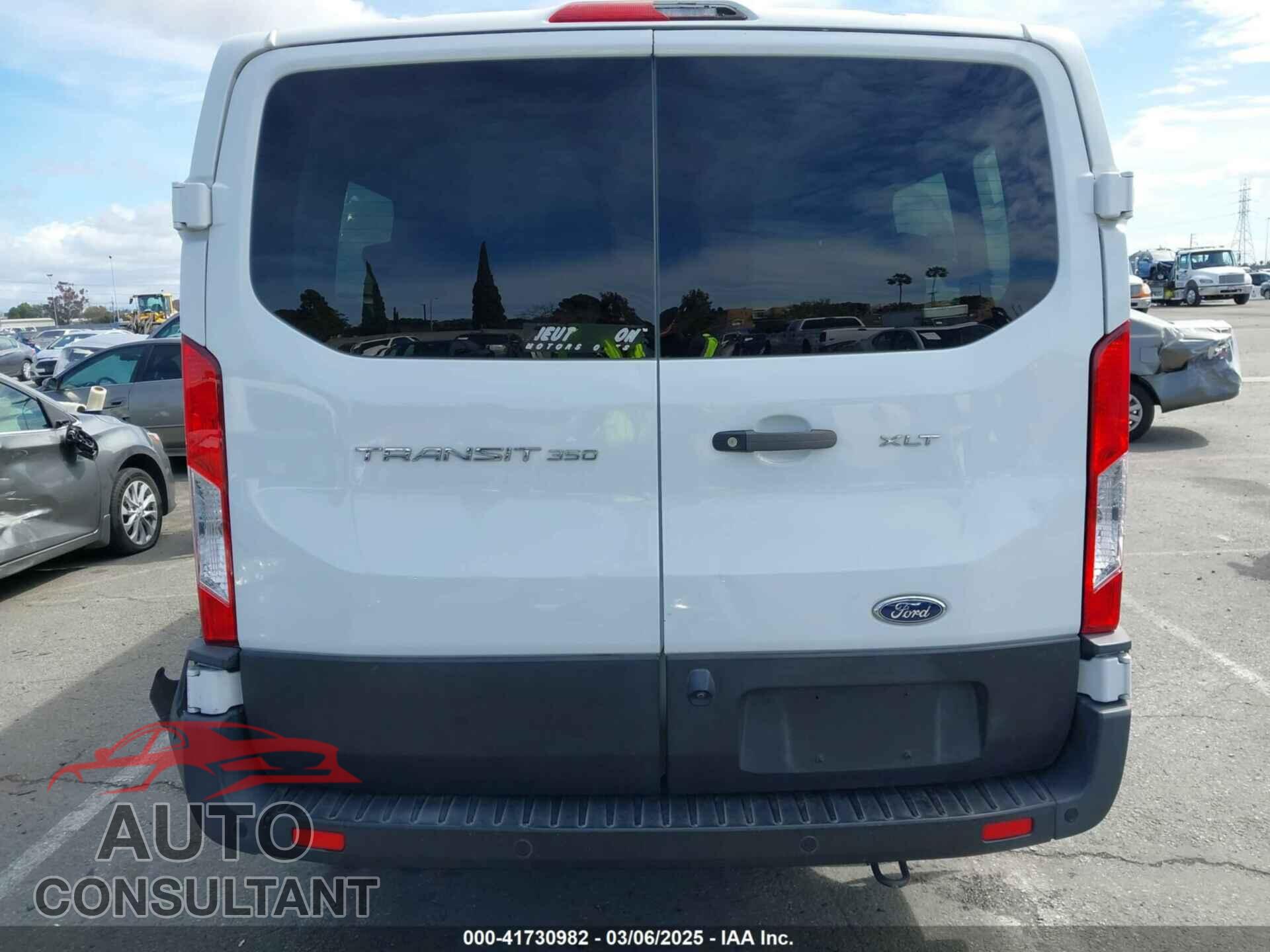 FORD TRANSIT-350 PASSENGER VAN 2021 - 1FBAX2Y88MKA15155