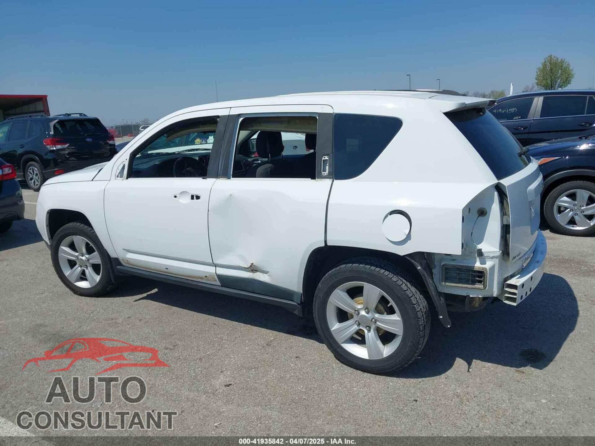 JEEP COMPASS 2011 - 1J4NT1FB2BD236439