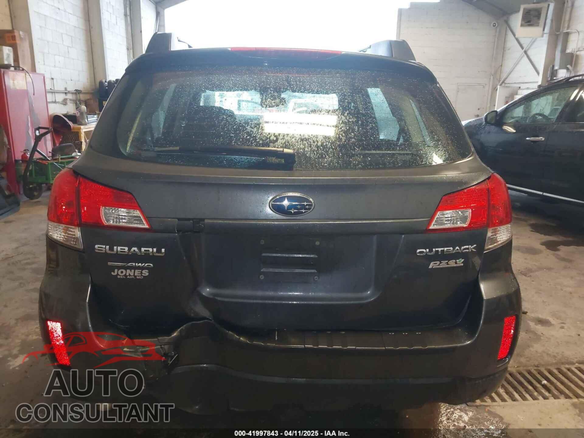 SUBARU OUTBACK 2011 - 4S4BRBAC8B3424672