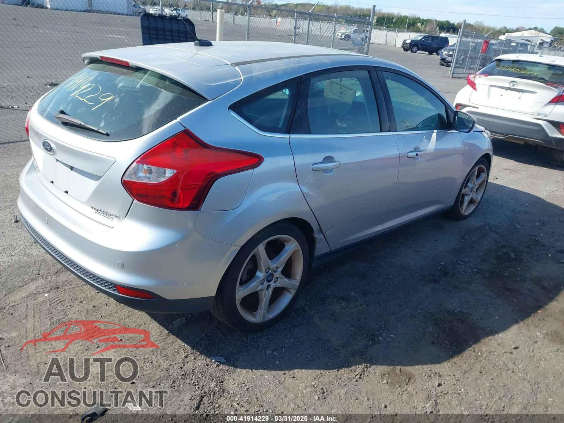 FORD FOCUS 2013 - 1FADP3N2XDL203545
