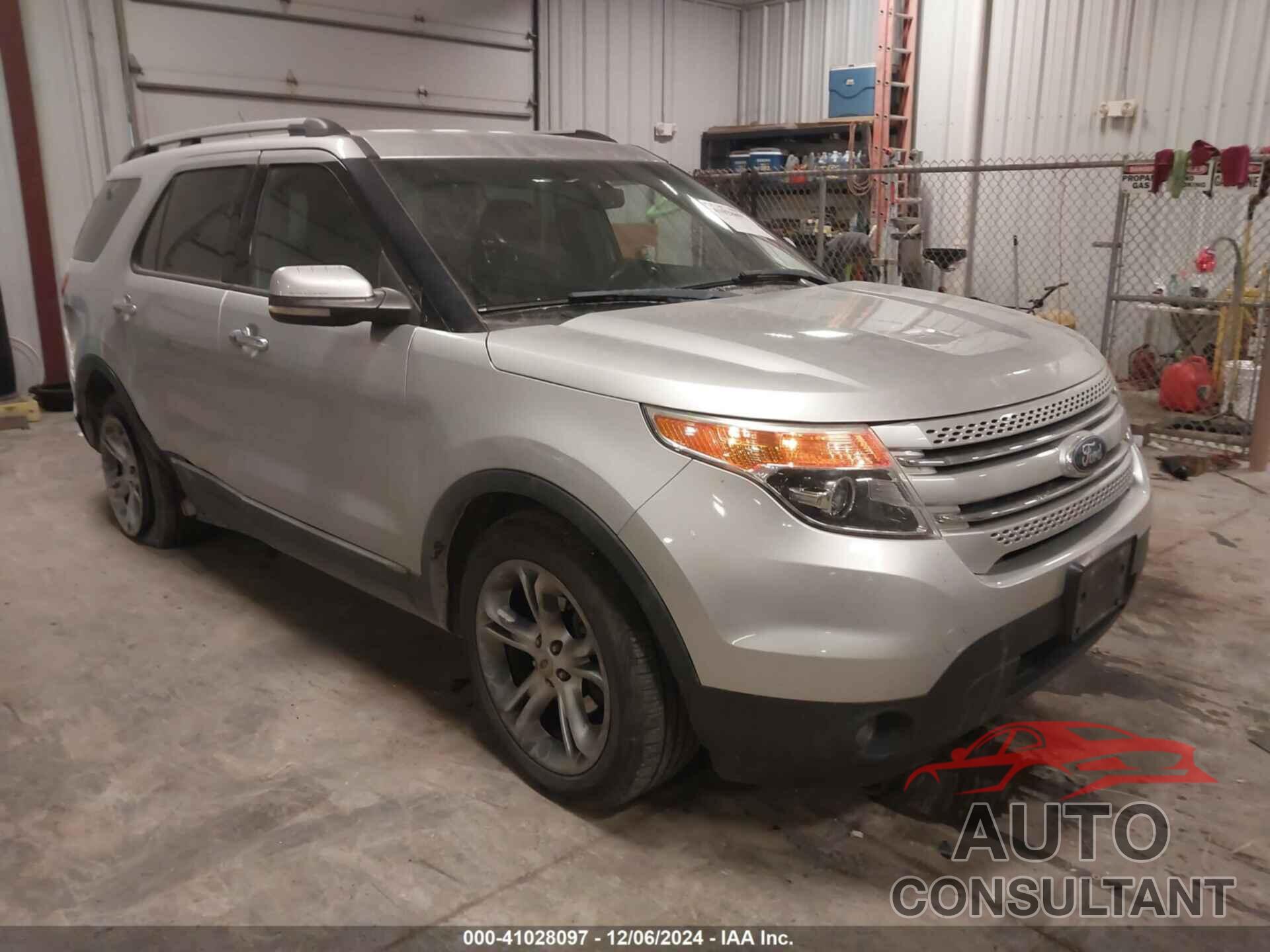 FORD EXPLORER 2011 - 1FMHK8F87BGA86681