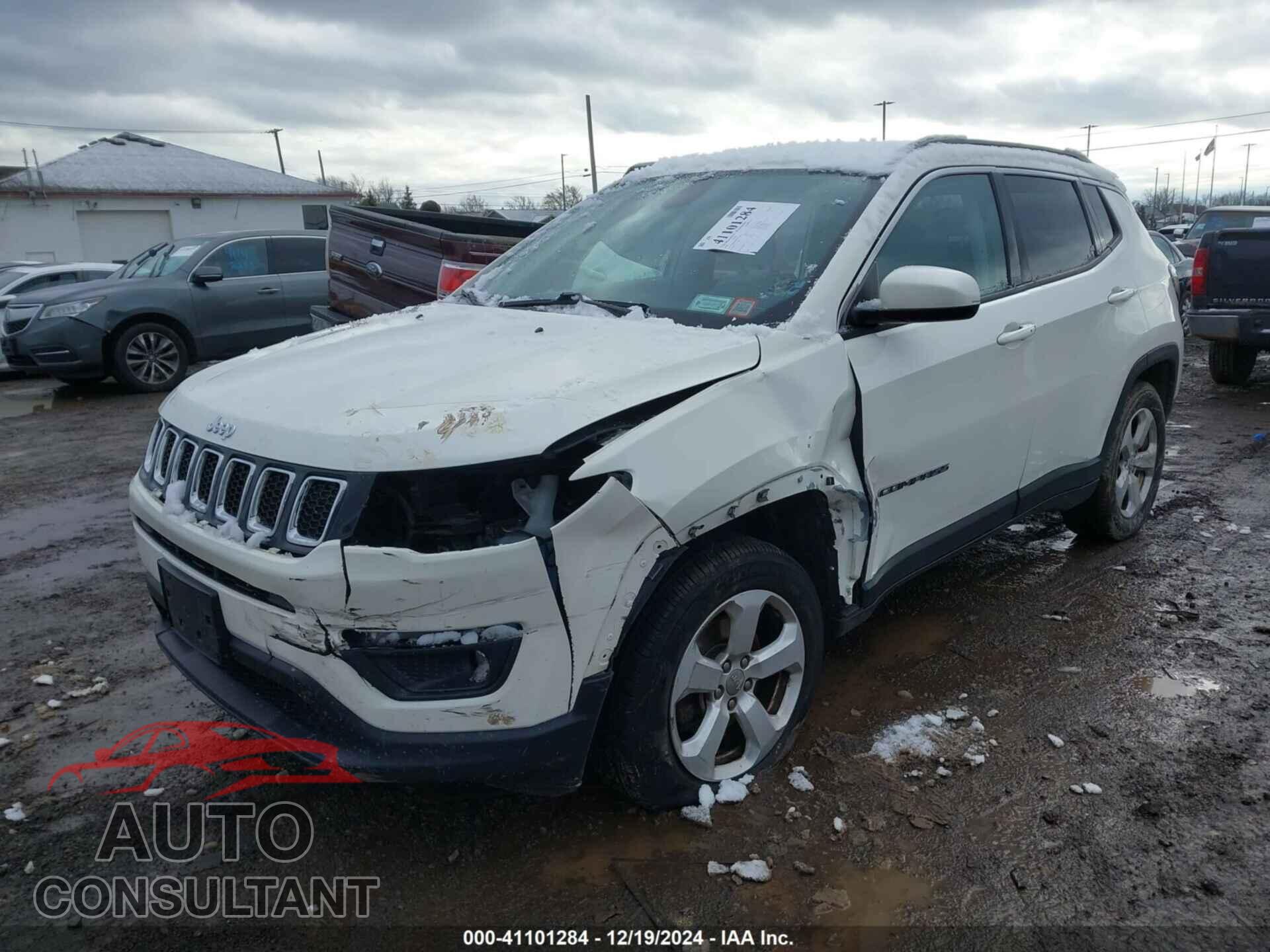 JEEP COMPASS 2019 - 3C4NJDBB4KT657088