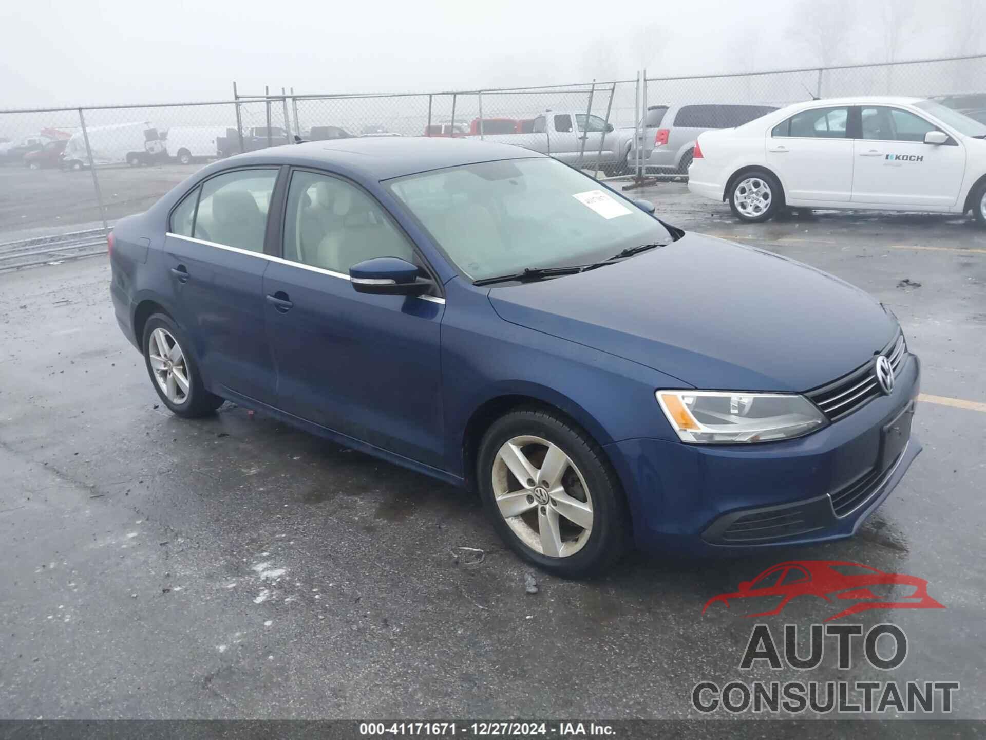 VOLKSWAGEN JETTA 2013 - 3VWLL7AJ8DM287706