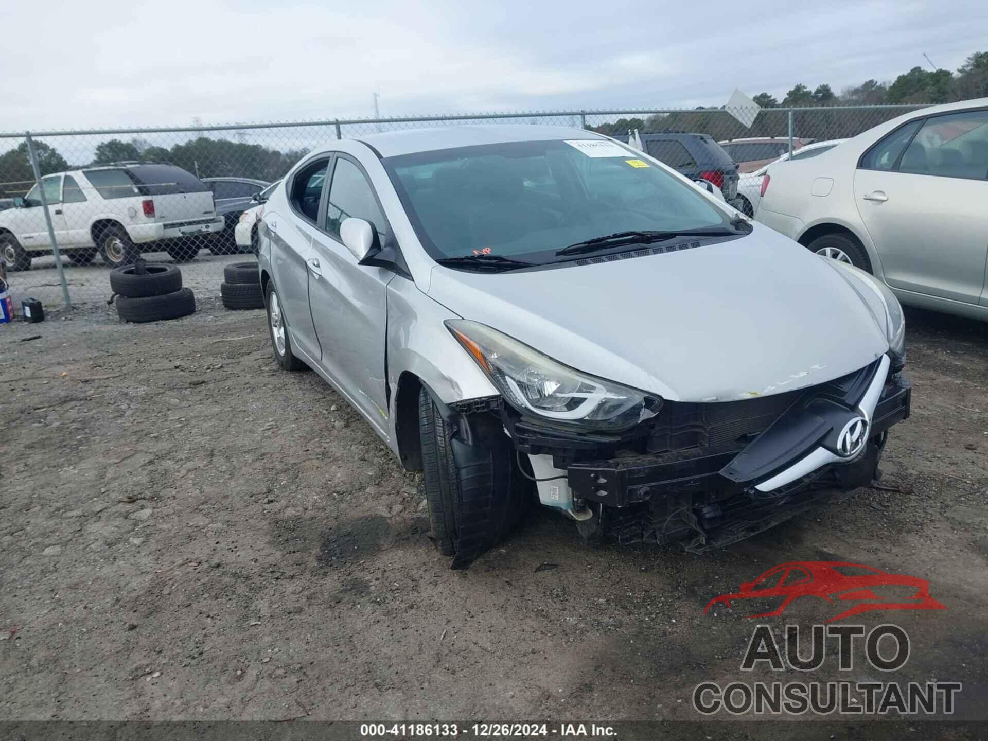 HYUNDAI ELANTRA 2015 - 5NPDH4AE5FH586704