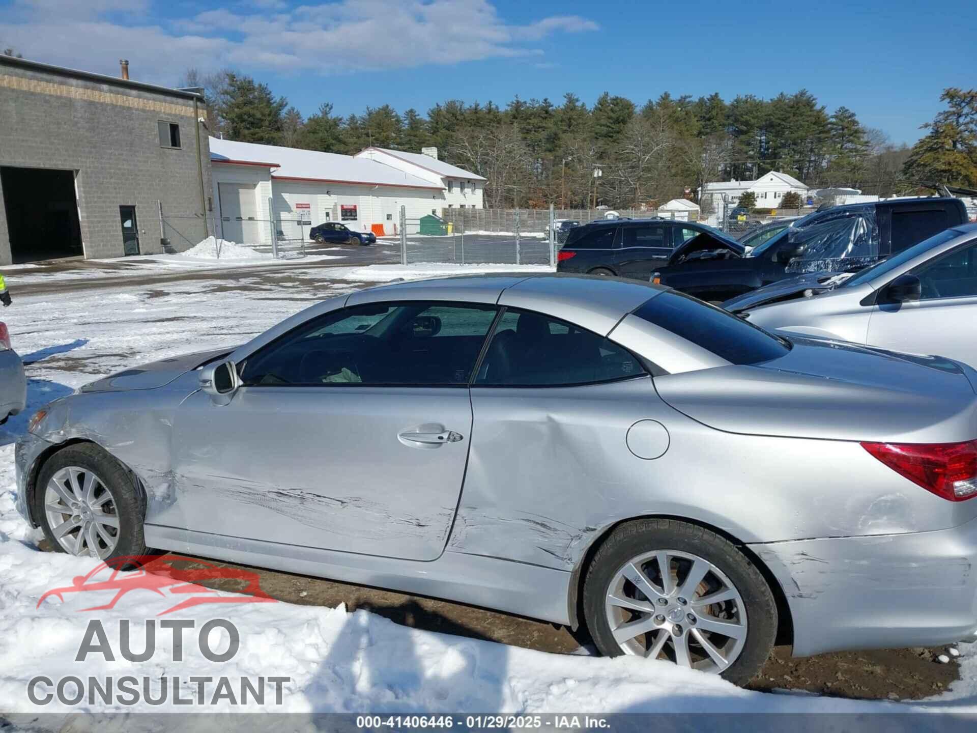 LEXUS IS 250C 2010 - JTHFF2C29A2502320