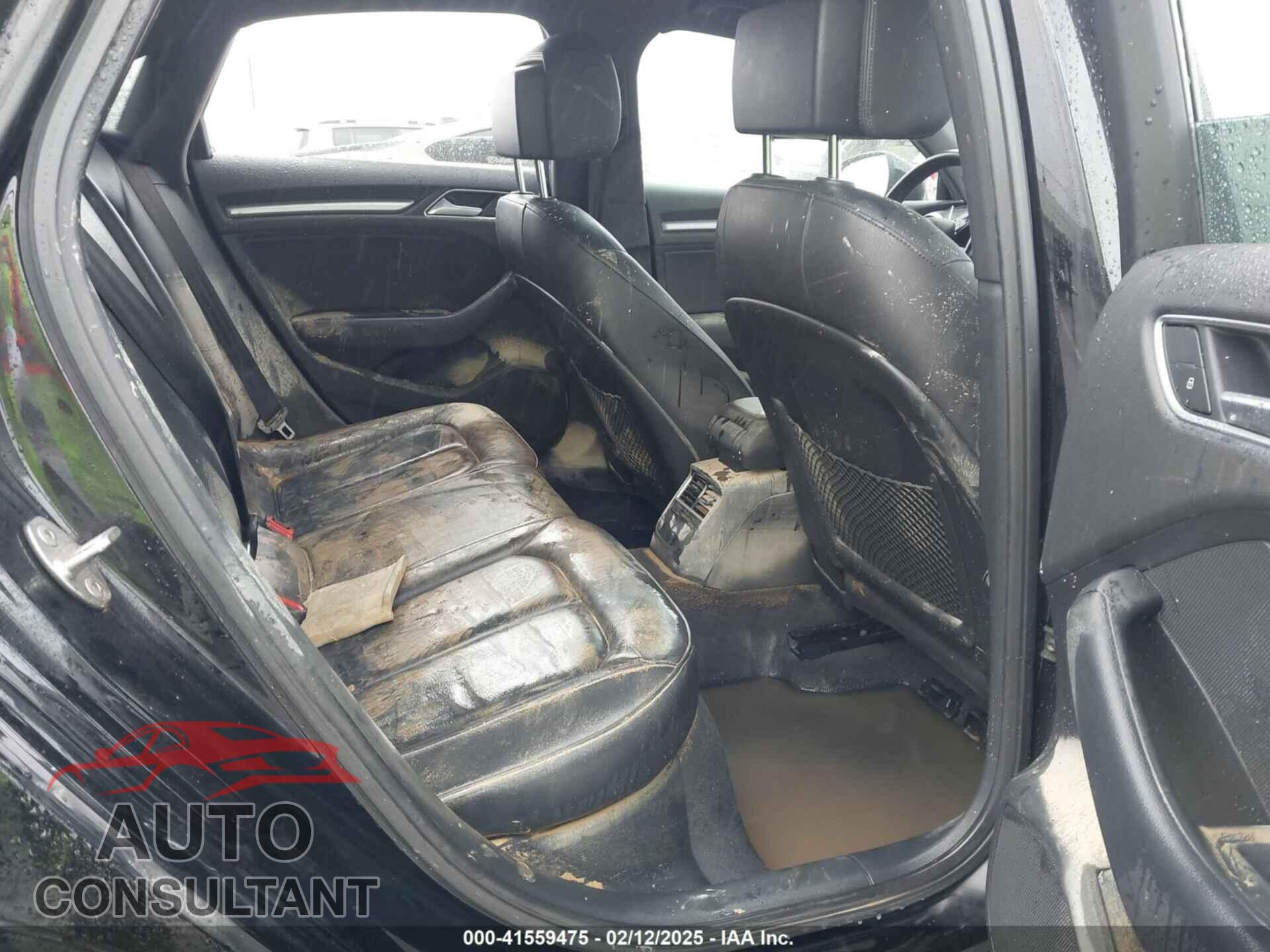 AUDI A3 2017 - WAUAUGFF5H1028649