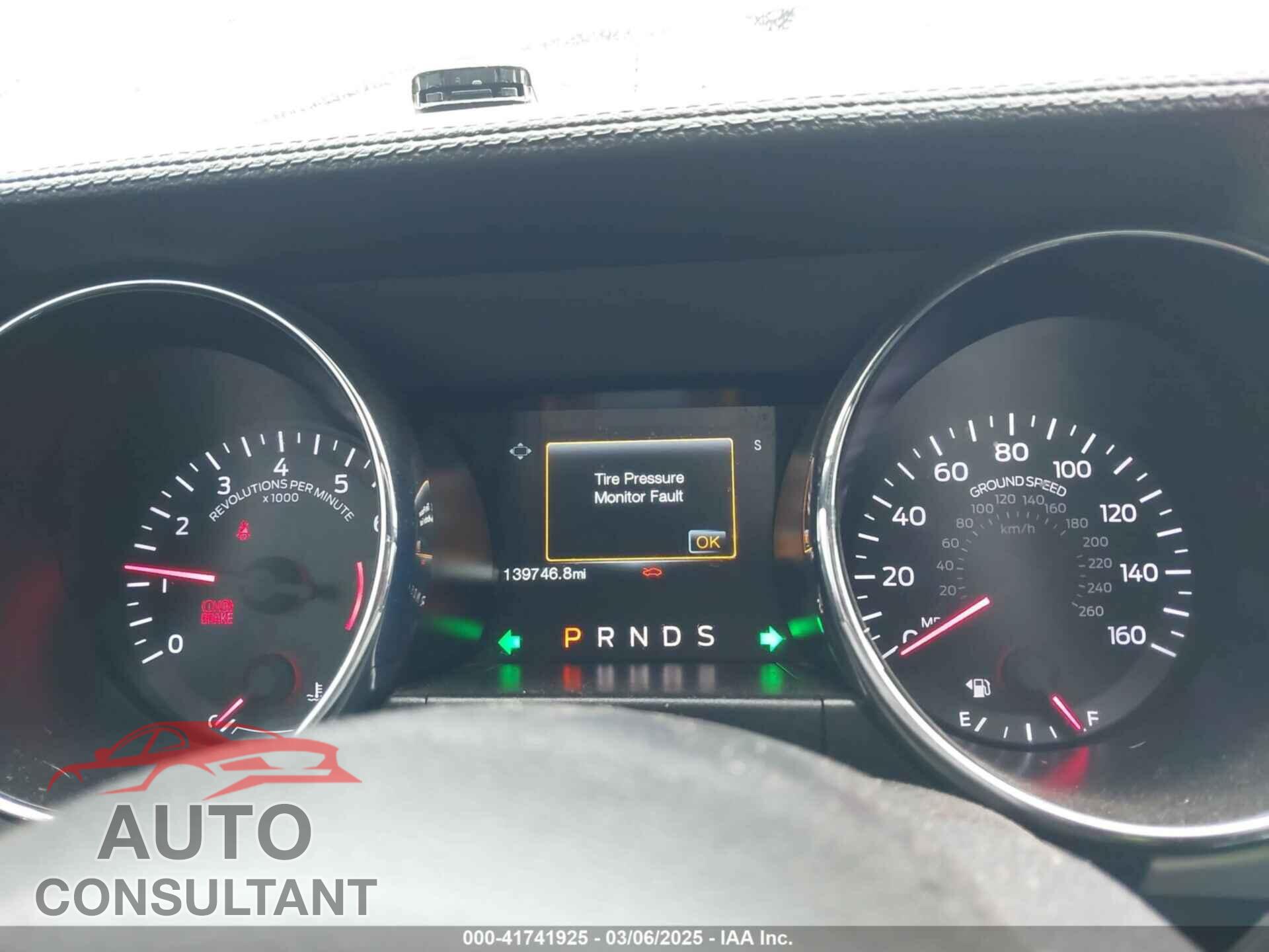 FORD MUSTANG 2015 - 1FATP8UHXF5360000