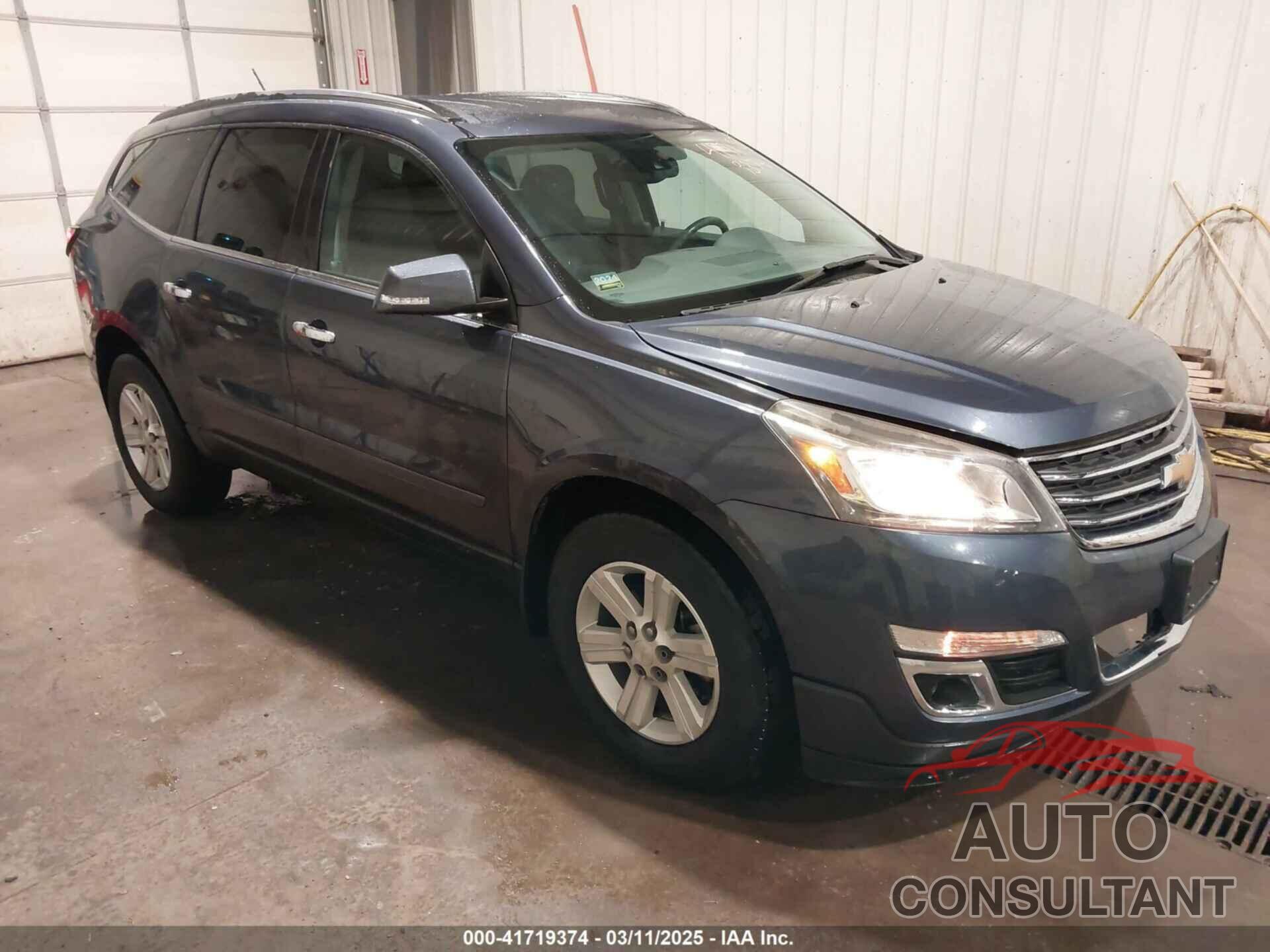 CHEVROLET TRAVERSE 2014 - 1GNKVHKD4EJ143681