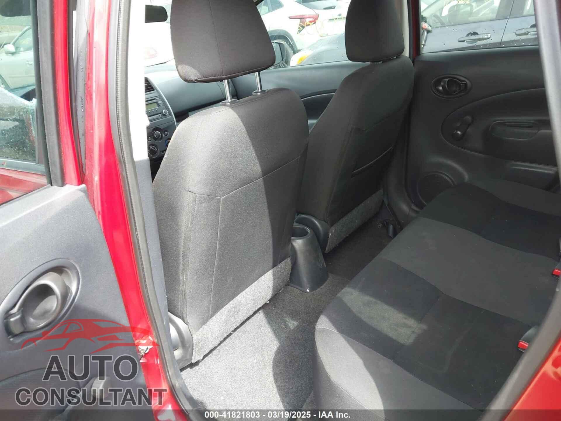 NISSAN VERSA NOTE 2015 - 3N1CE2CP3FL442949