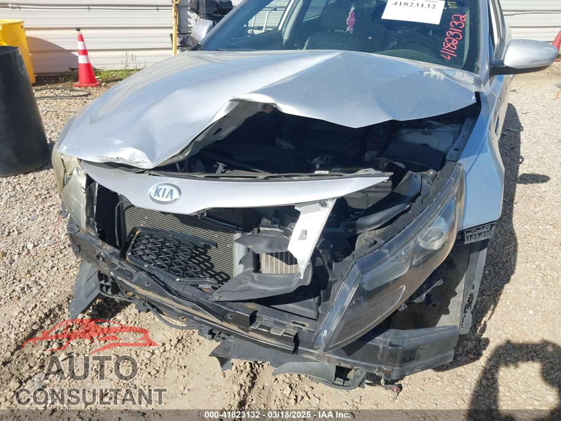 KIA OPTIMA 2011 - KNAGN4A62B5147448
