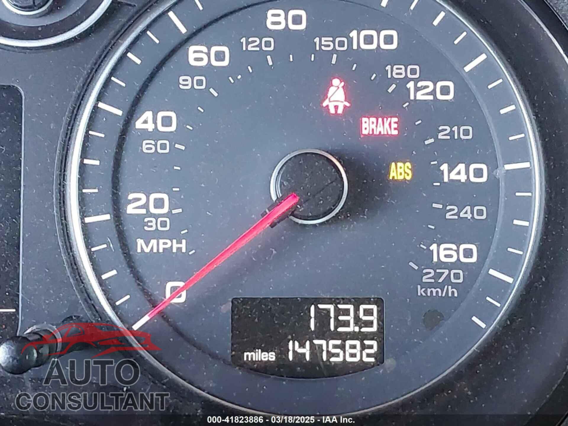 AUDI A3 2011 - WAUKEAFM6BA153874