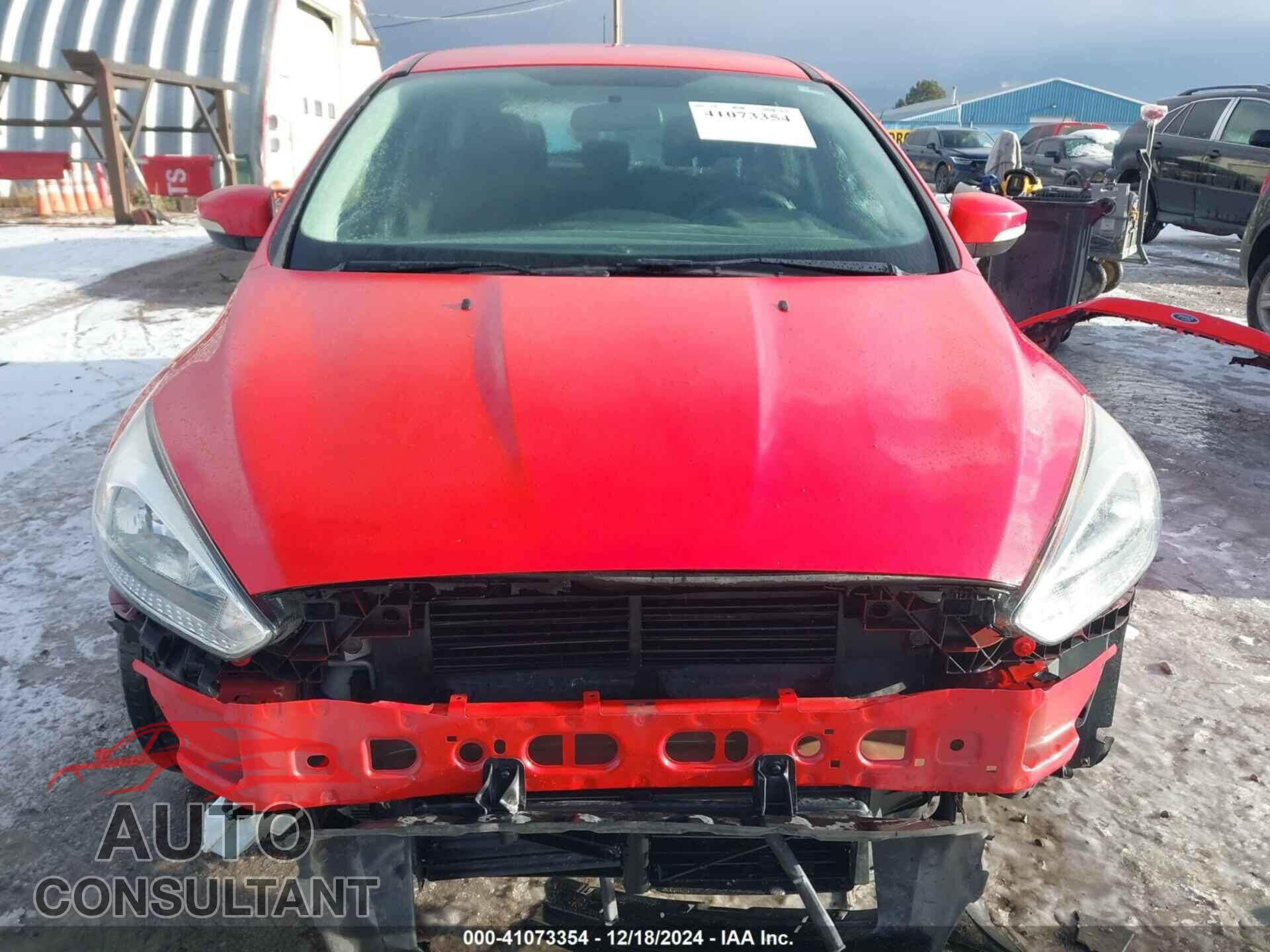 FORD FOCUS 2015 - 1FADP3K2XFL318962