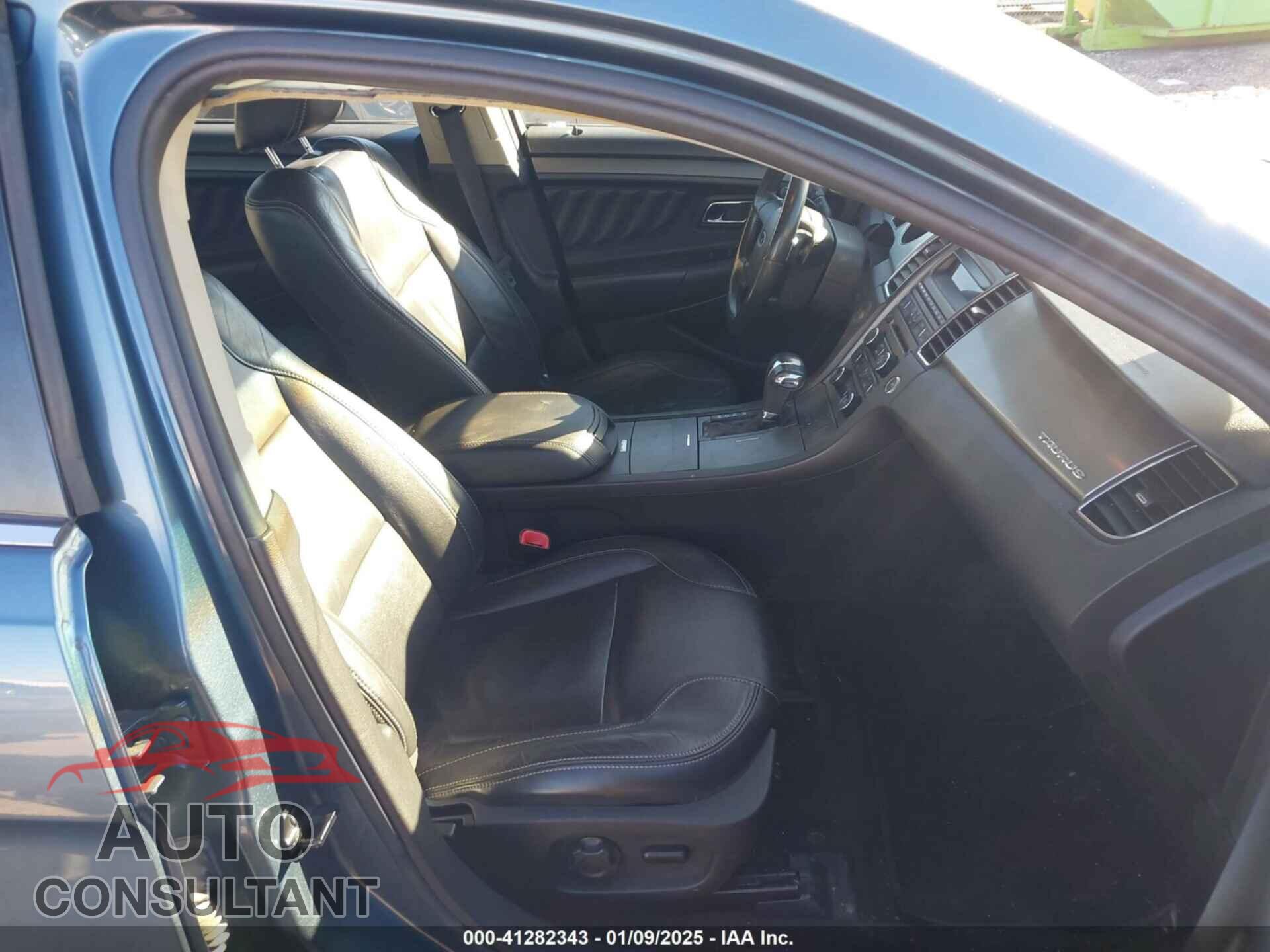 FORD TAURUS 2010 - 1FAHP2EW4AG147086
