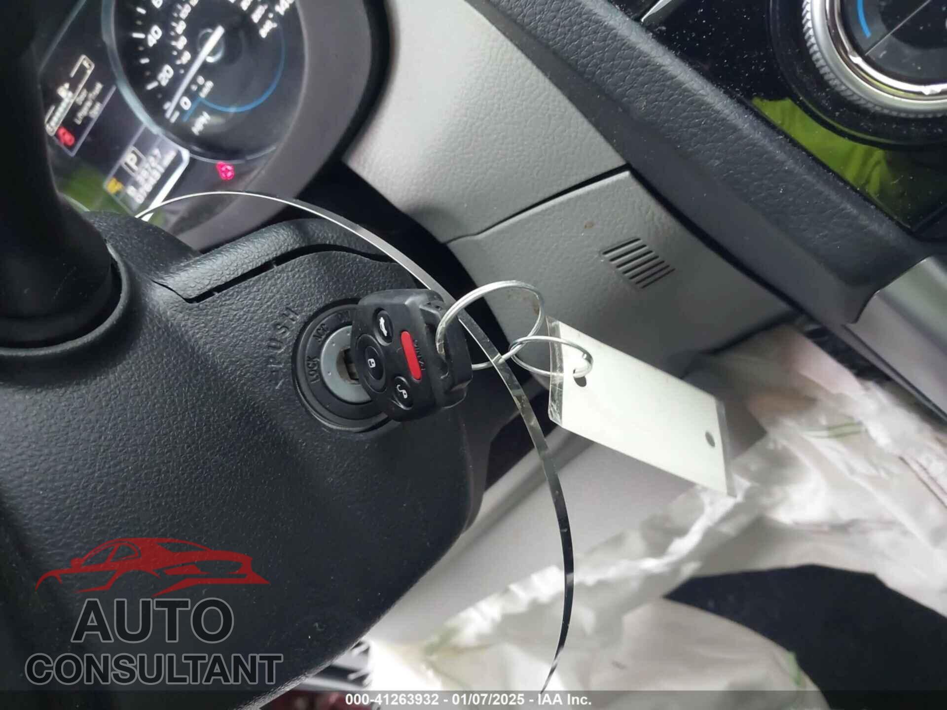 SUBARU FORESTER 2017 - JF2SJAJC5HH545985