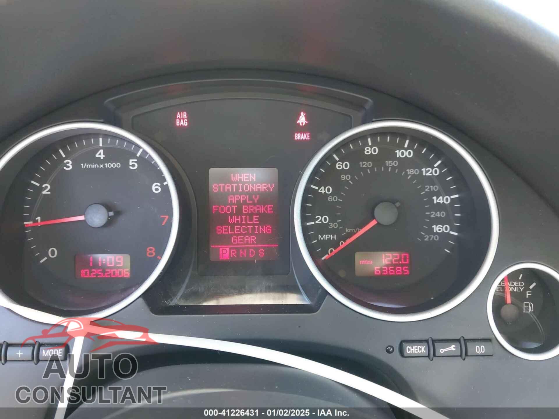 AUDI A4 2009 - WAUDF48H49K007324