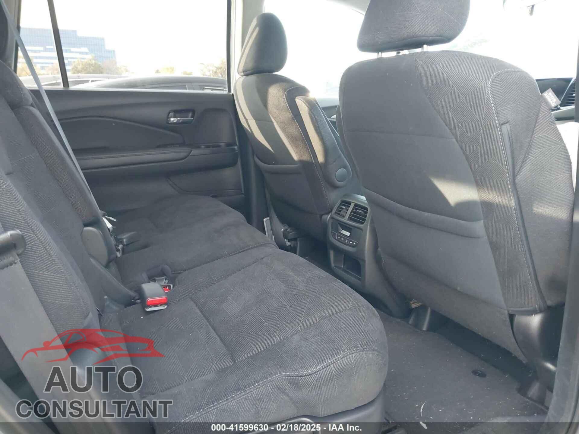 HONDA PILOT 2021 - 5FNYF5H33MB031960