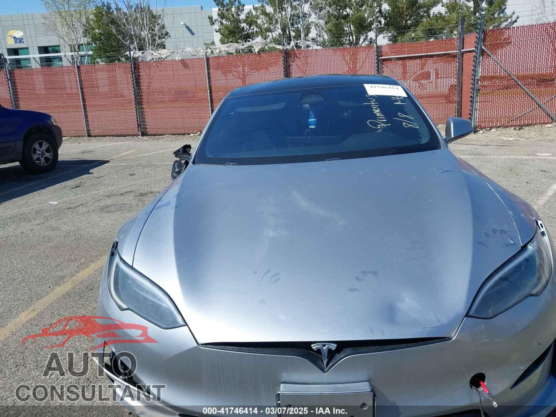 TESLA MODEL S 2024 - 5YJSA1E68RF540168