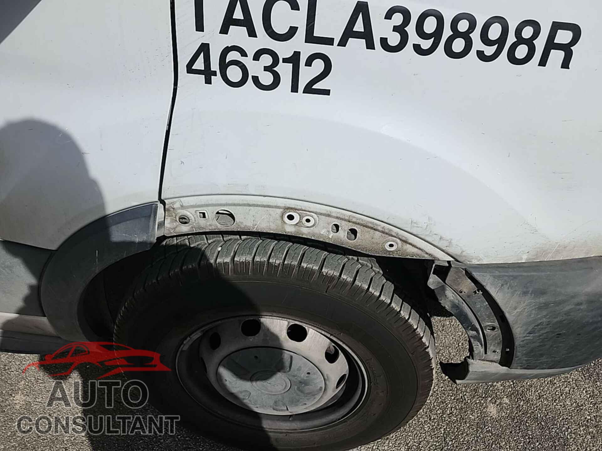 FORD TRANSIT 2018 - 1FTYR1CM5JKA69821