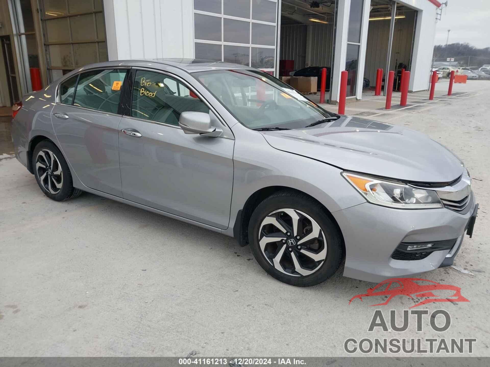 HONDA ACCORD 2017 - 1HGCR3F83HA002138