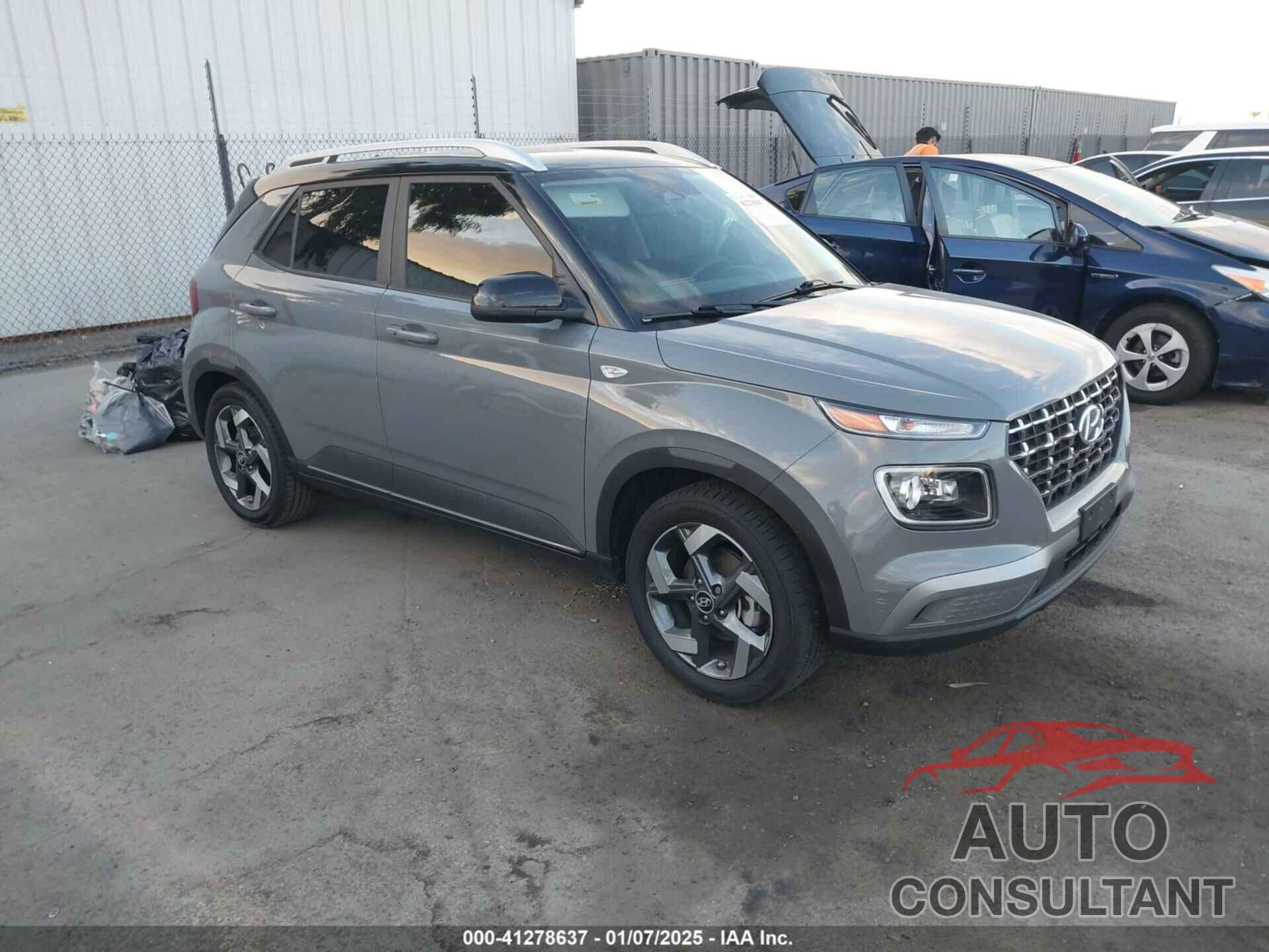 HYUNDAI VENUE 2023 - KMHRC8A34PU212002
