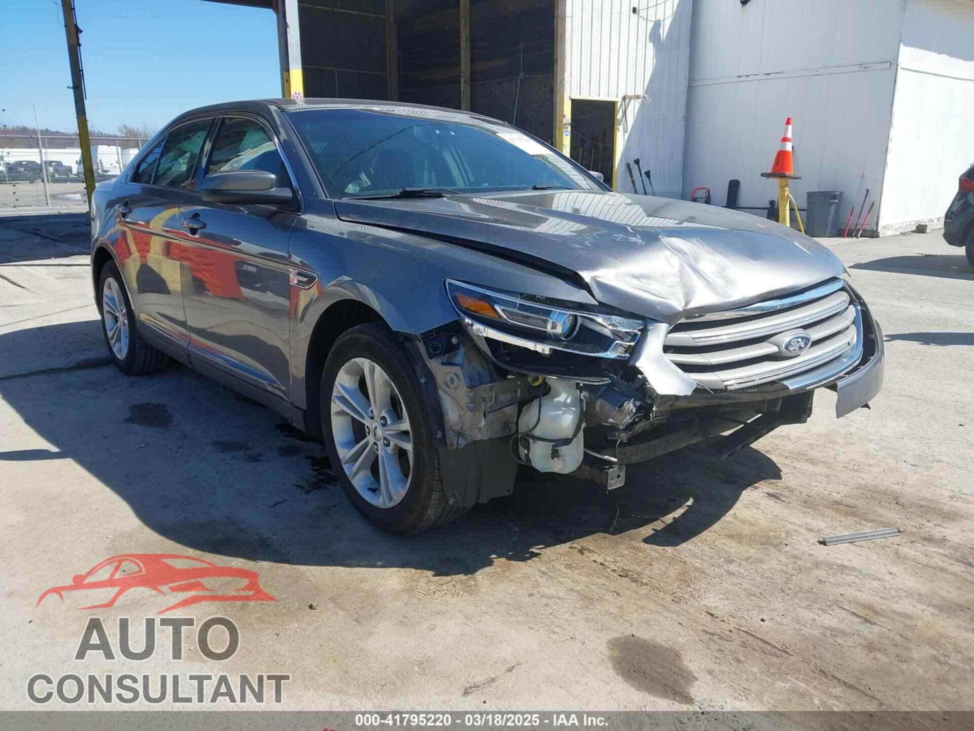 FORD TAURUS 2014 - 1FAHP2E82EG162676