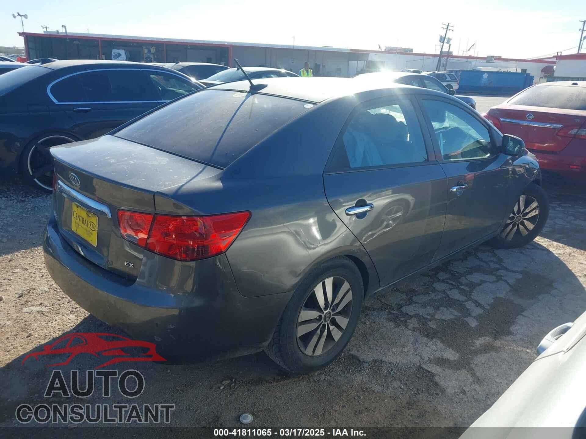 KIA FORTE 2013 - KNAFU4A20D5700547