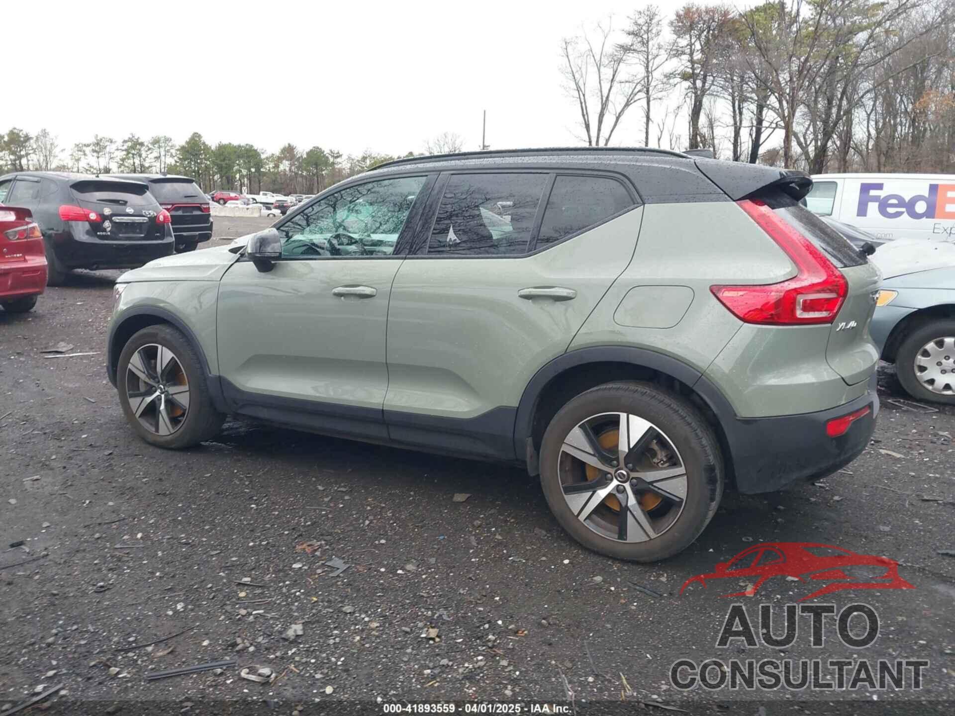VOLVO XC40 RECHARGE PURE ELECTRIC 2021 - YV4ED3UR4M2525316