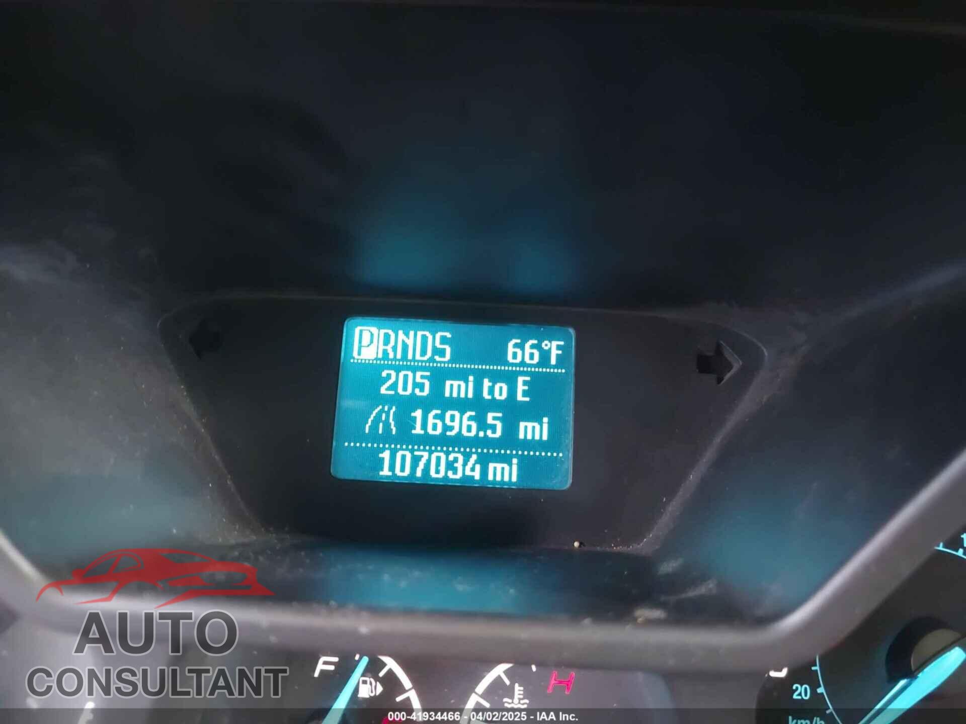 FORD TRANSIT CONNECT 2017 - NM0LS7E77H1323714
