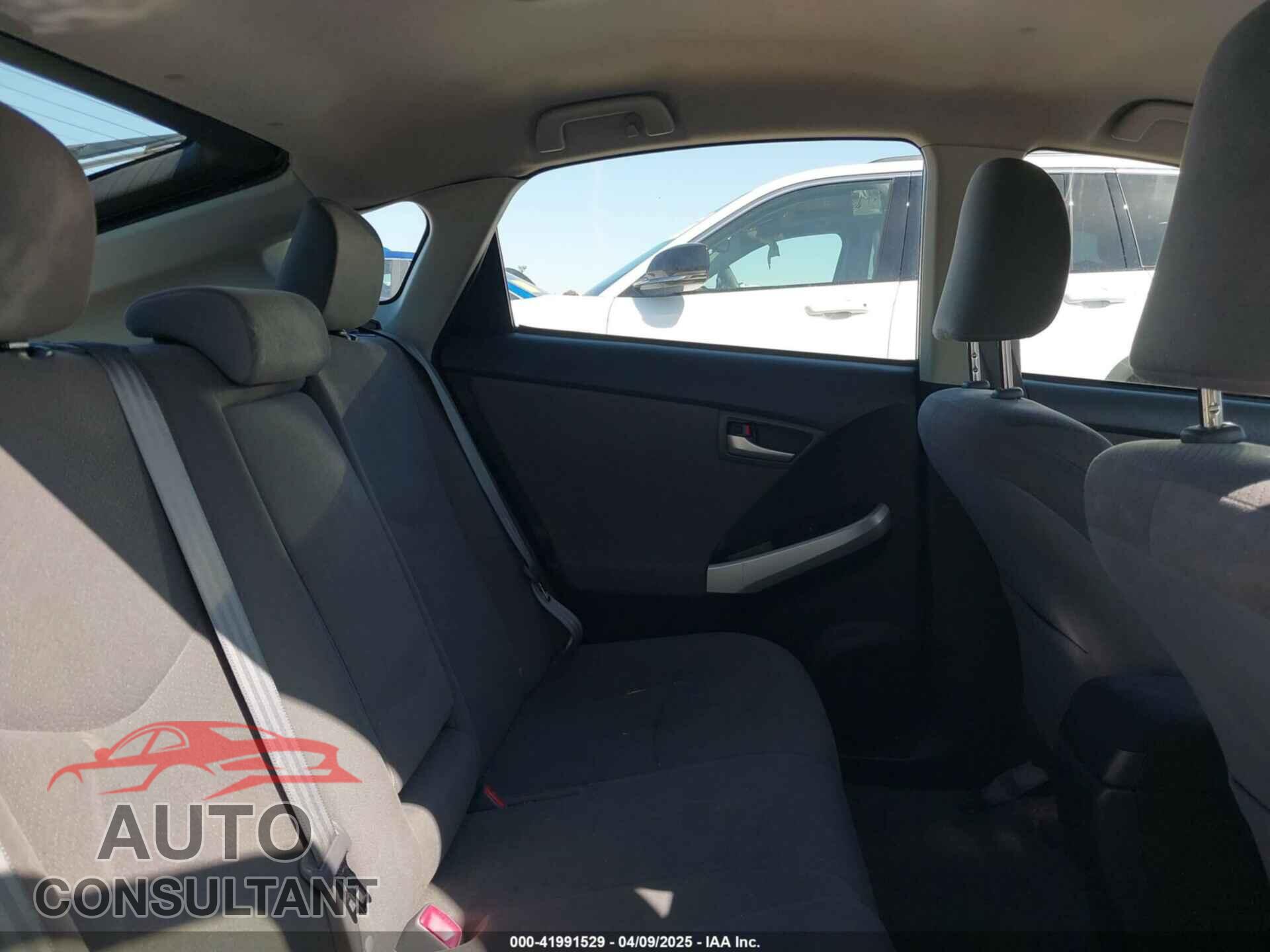 TOYOTA PRIUS 2014 - JTDKN3DU3E0366972