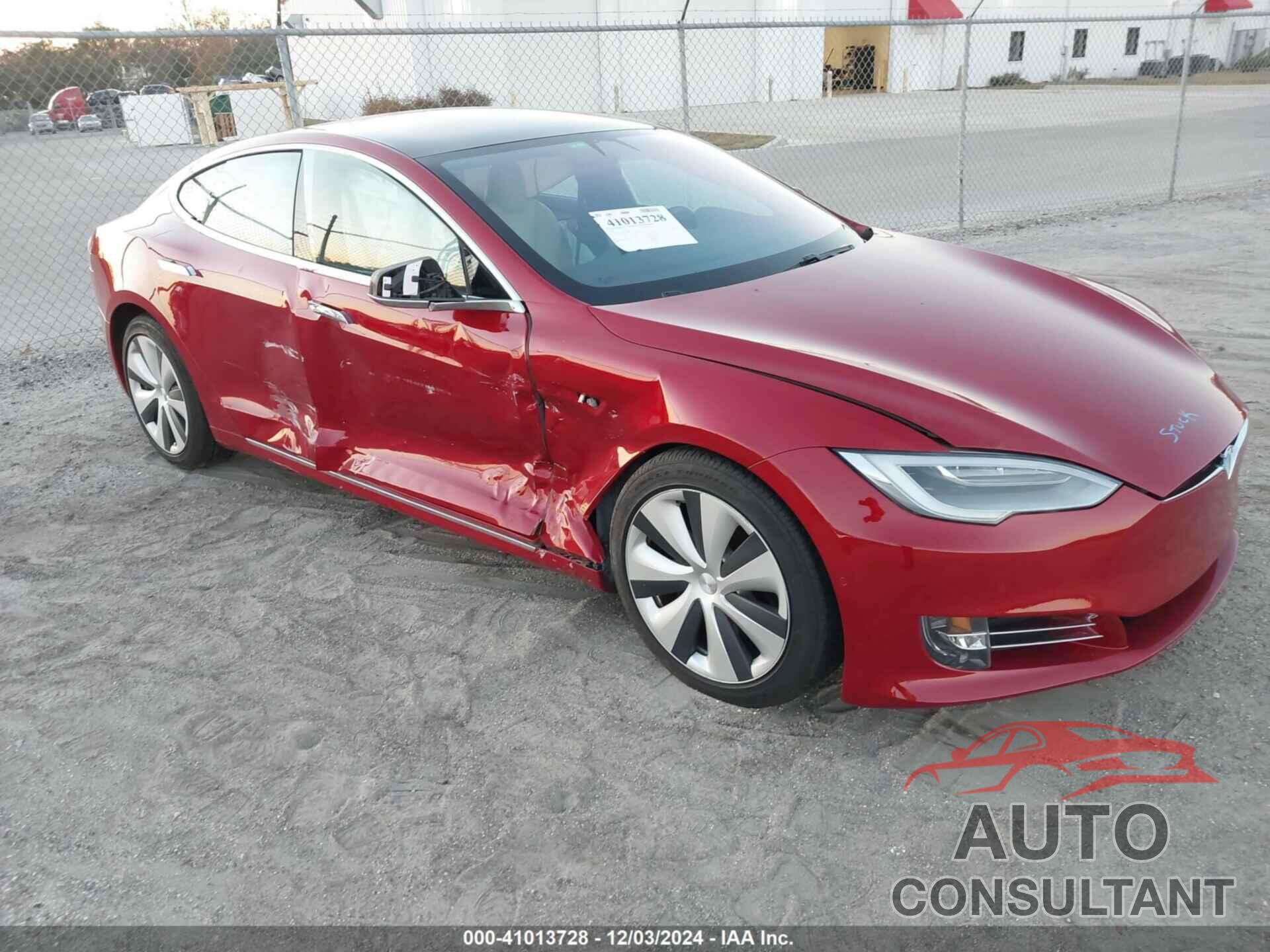 TESLA MODEL S 2020 - 5YJSA1E26LF390856