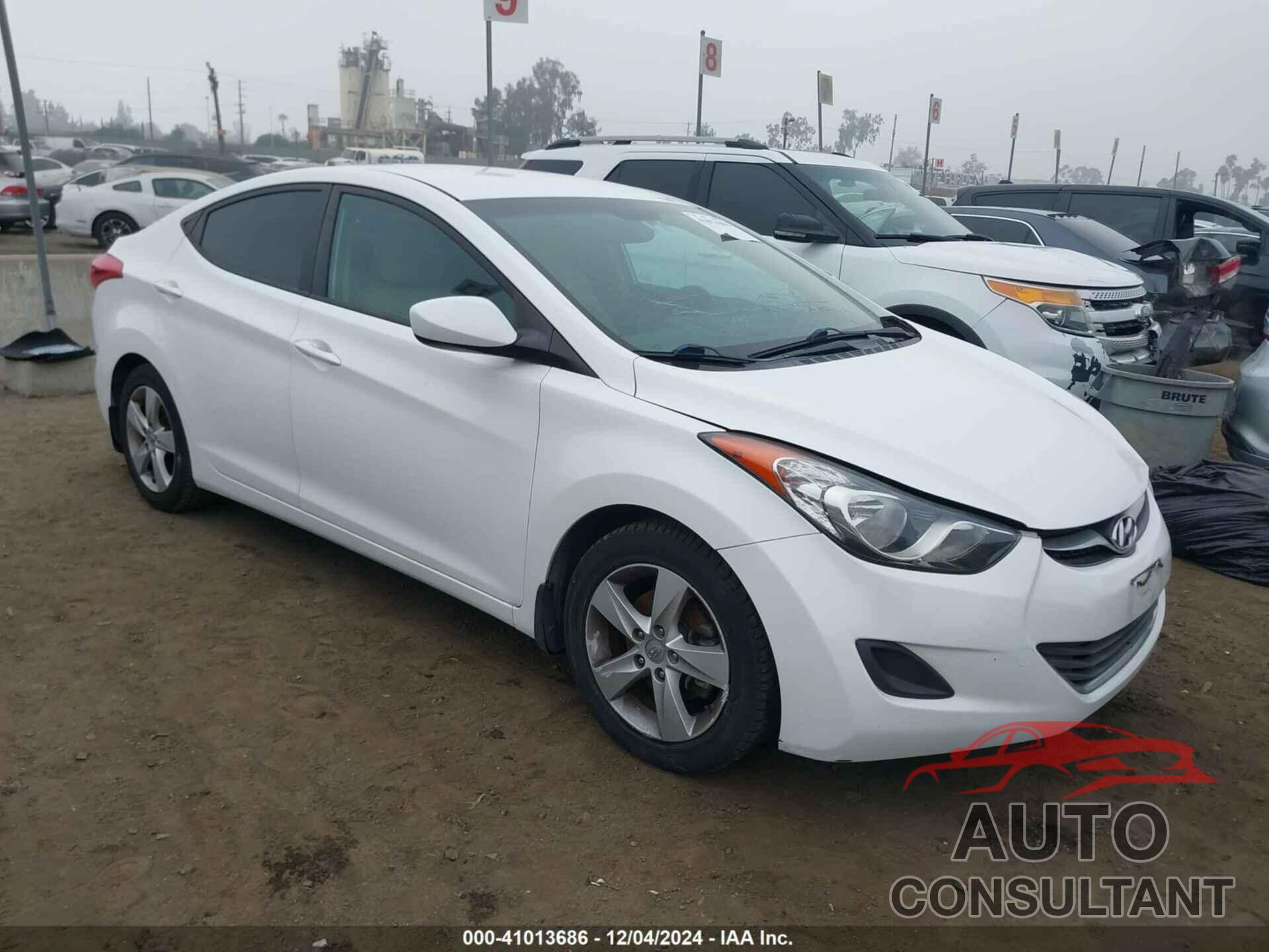 HYUNDAI ELANTRA 2013 - 5NPDH4AE2DH244236
