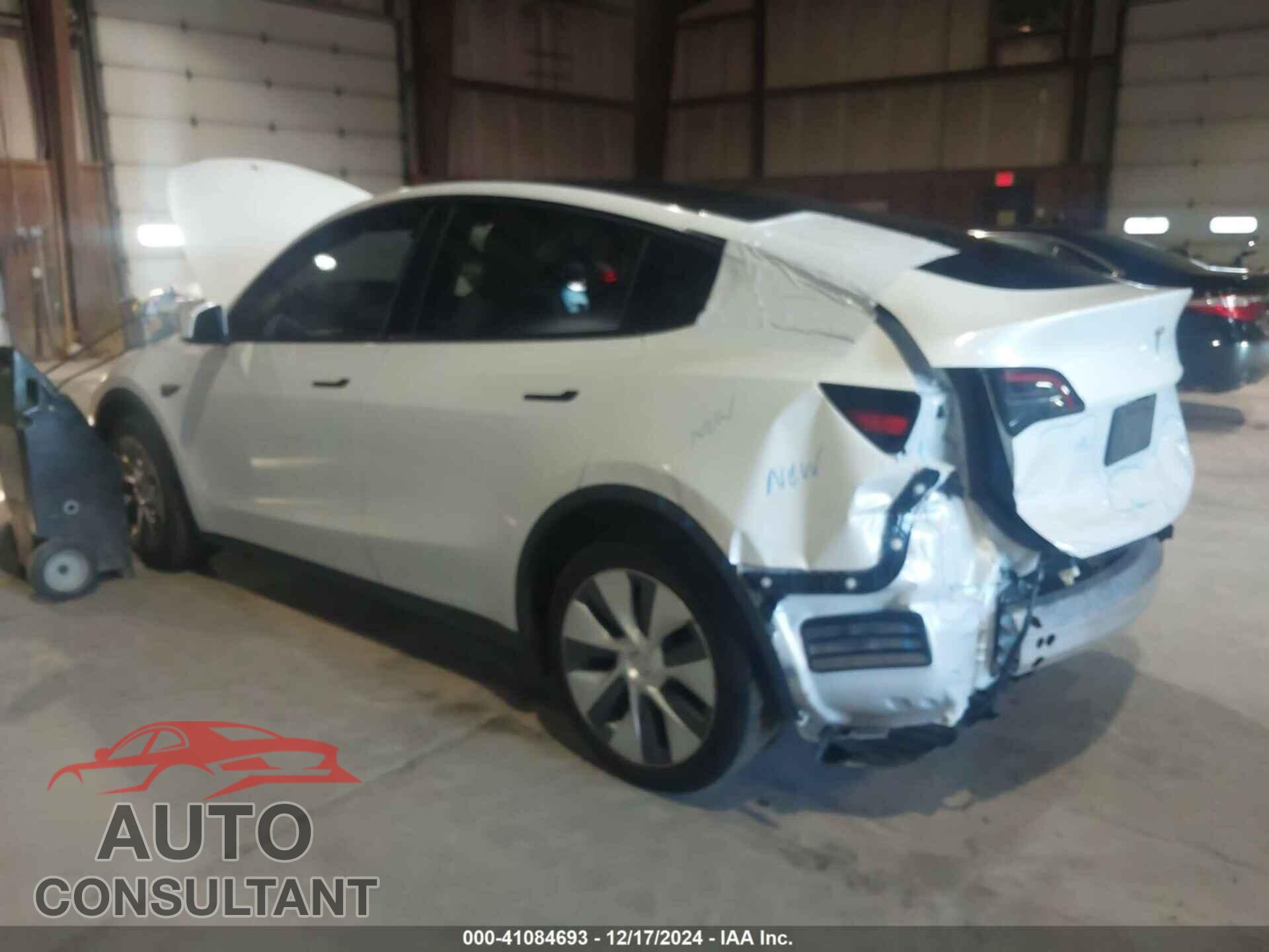TESLA MODEL Y 2023 - 7SAYGDEEXPF921229