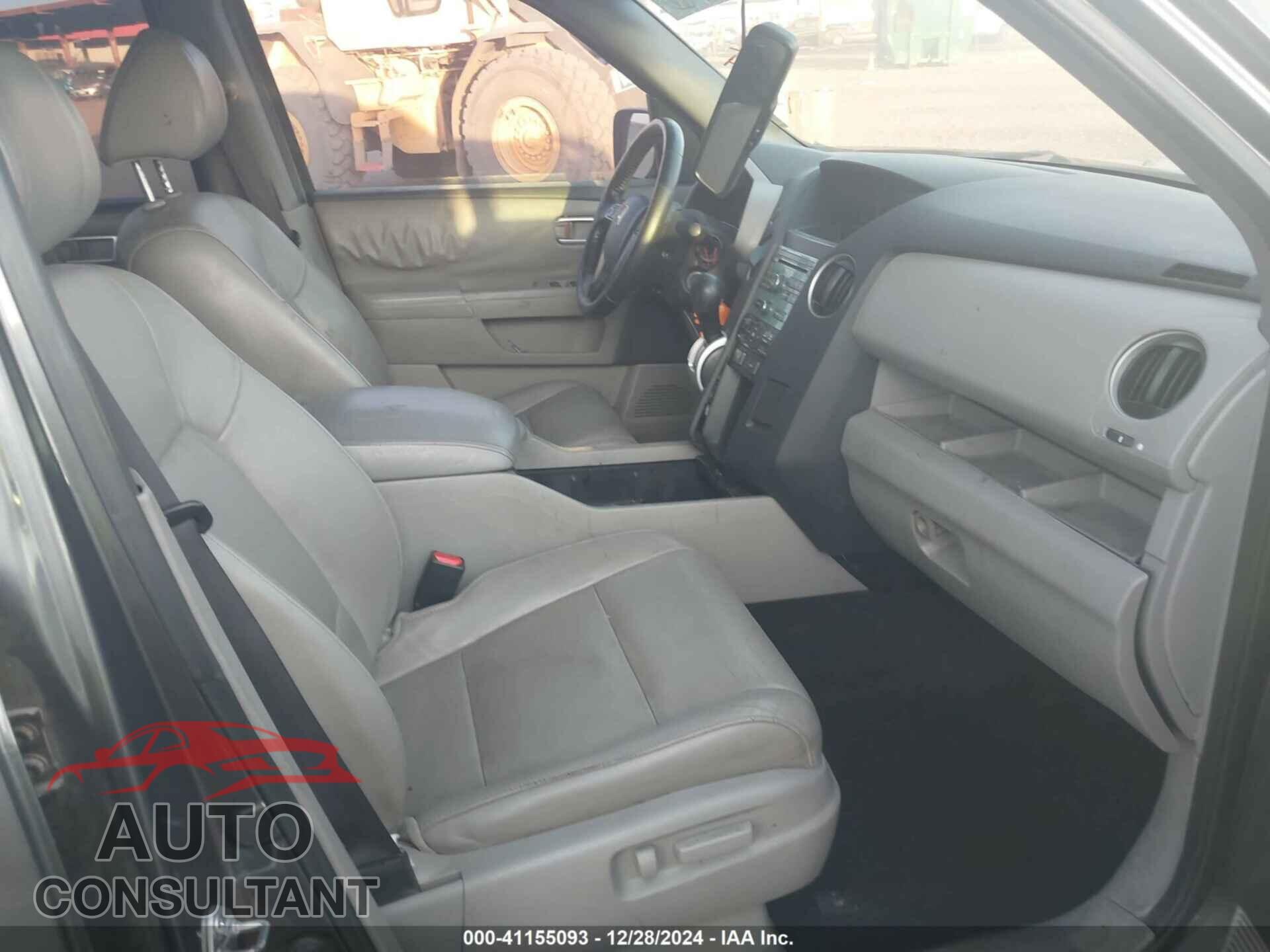 HONDA PILOT 2011 - 5FNYF3H5XBB014253