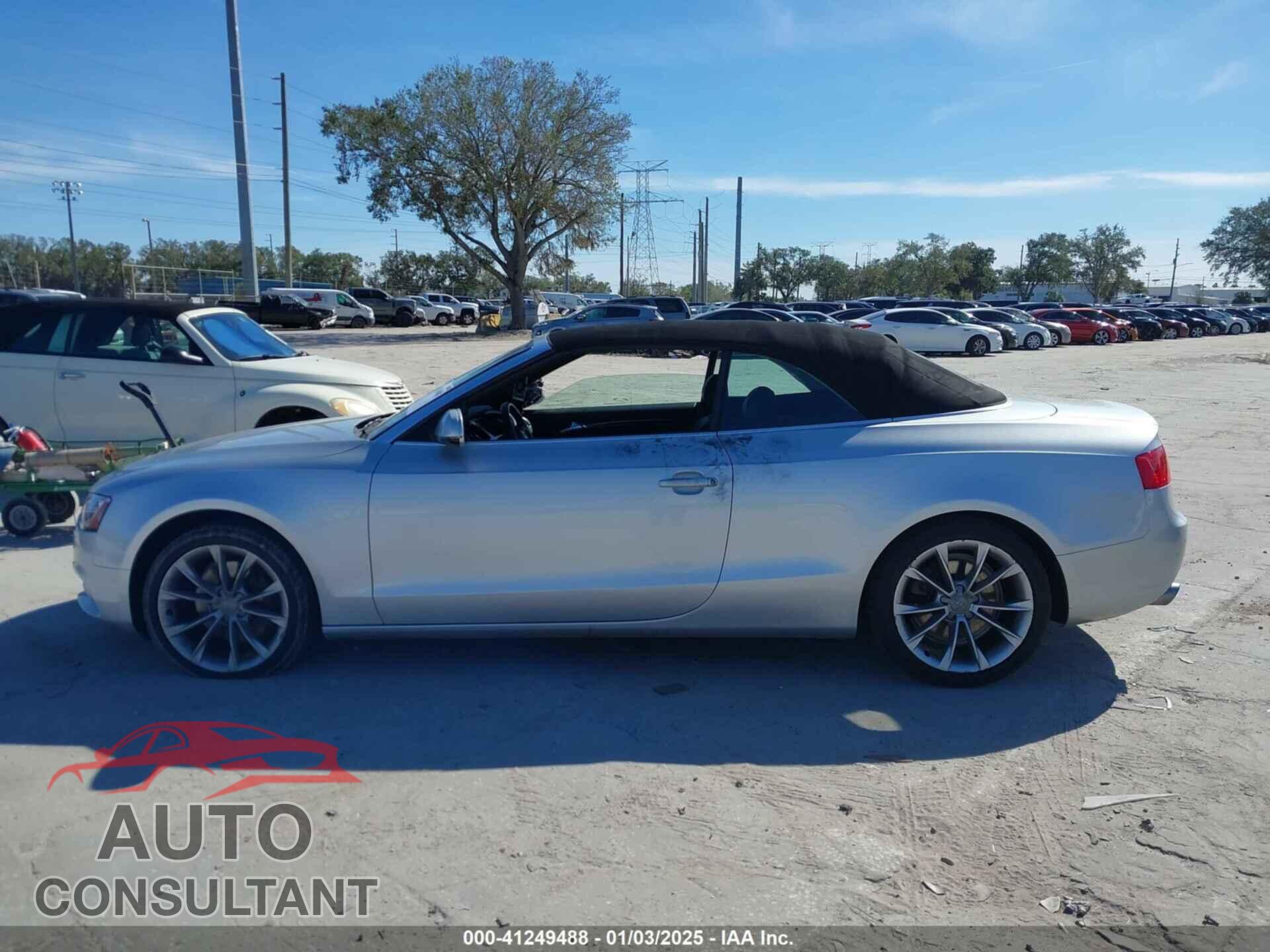 AUDI A5 2013 - WAULFAFH1DN001095