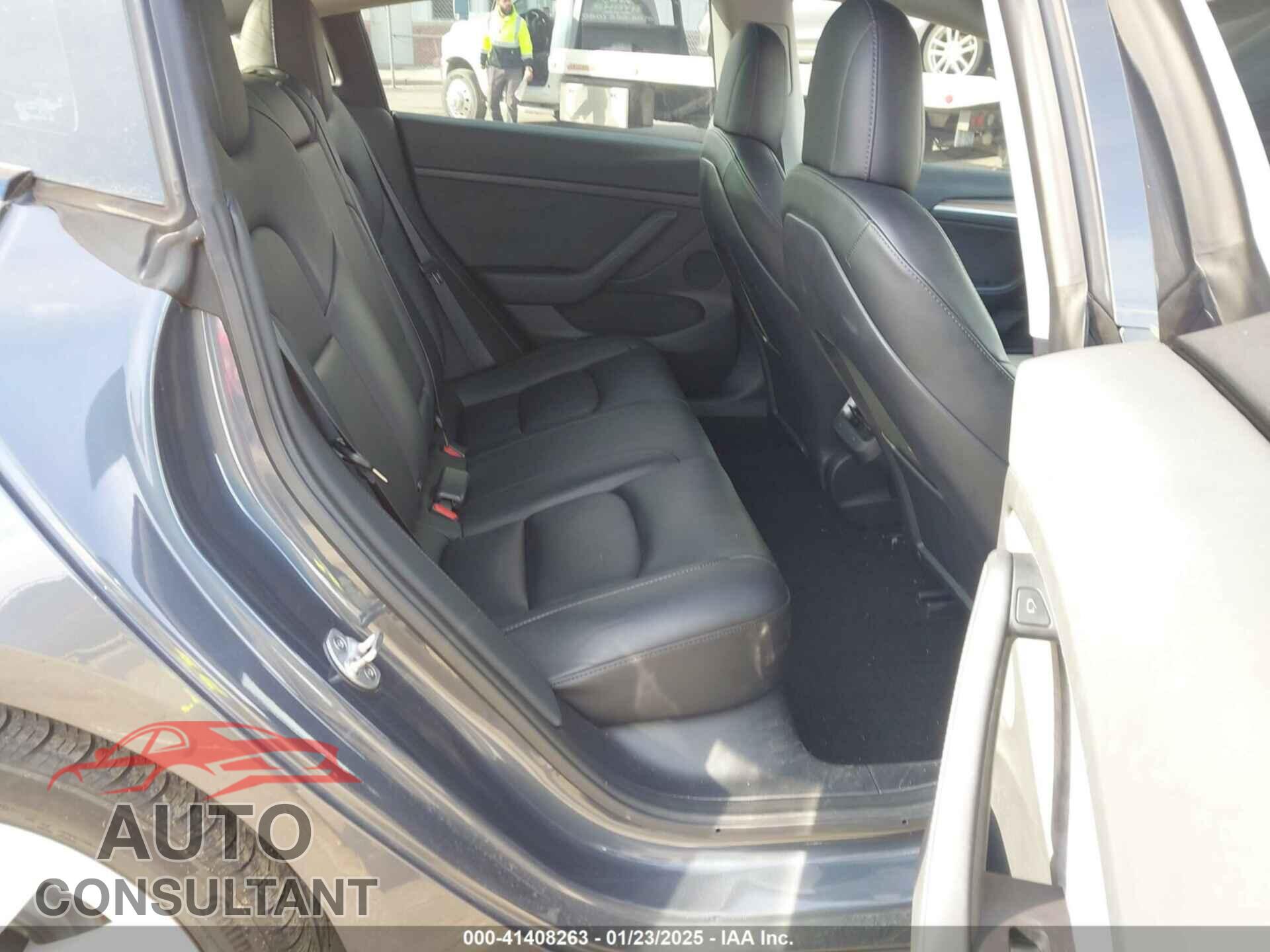 TESLA MODEL 3 2022 - 5YJ3E1EB6NF267926