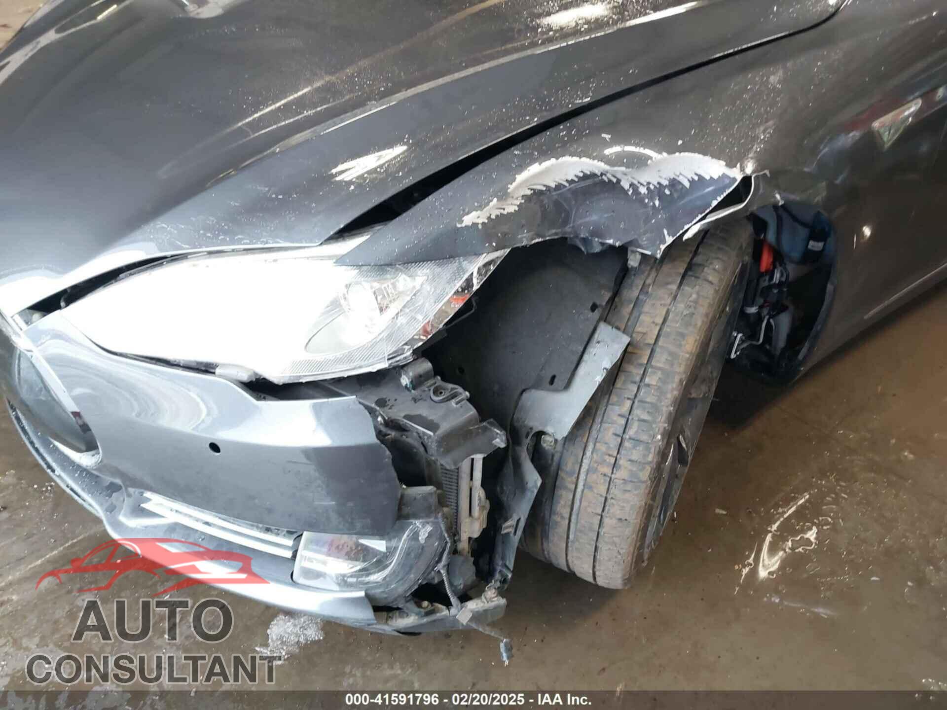 TESLA MODEL S 2015 - 5YJSA1E45FF108485