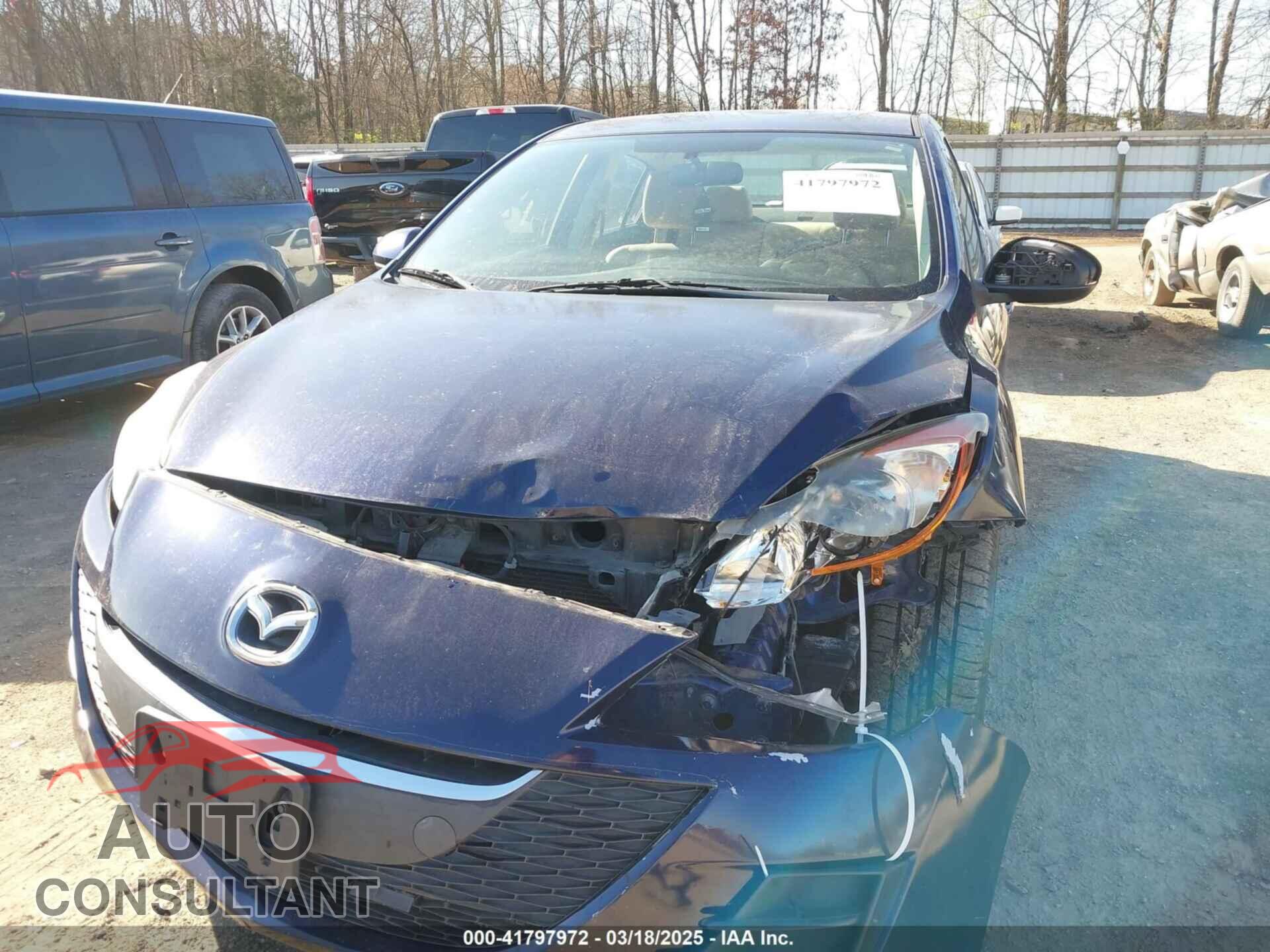 MAZDA MAZDA3 2012 - JM1BL1V76C1628042