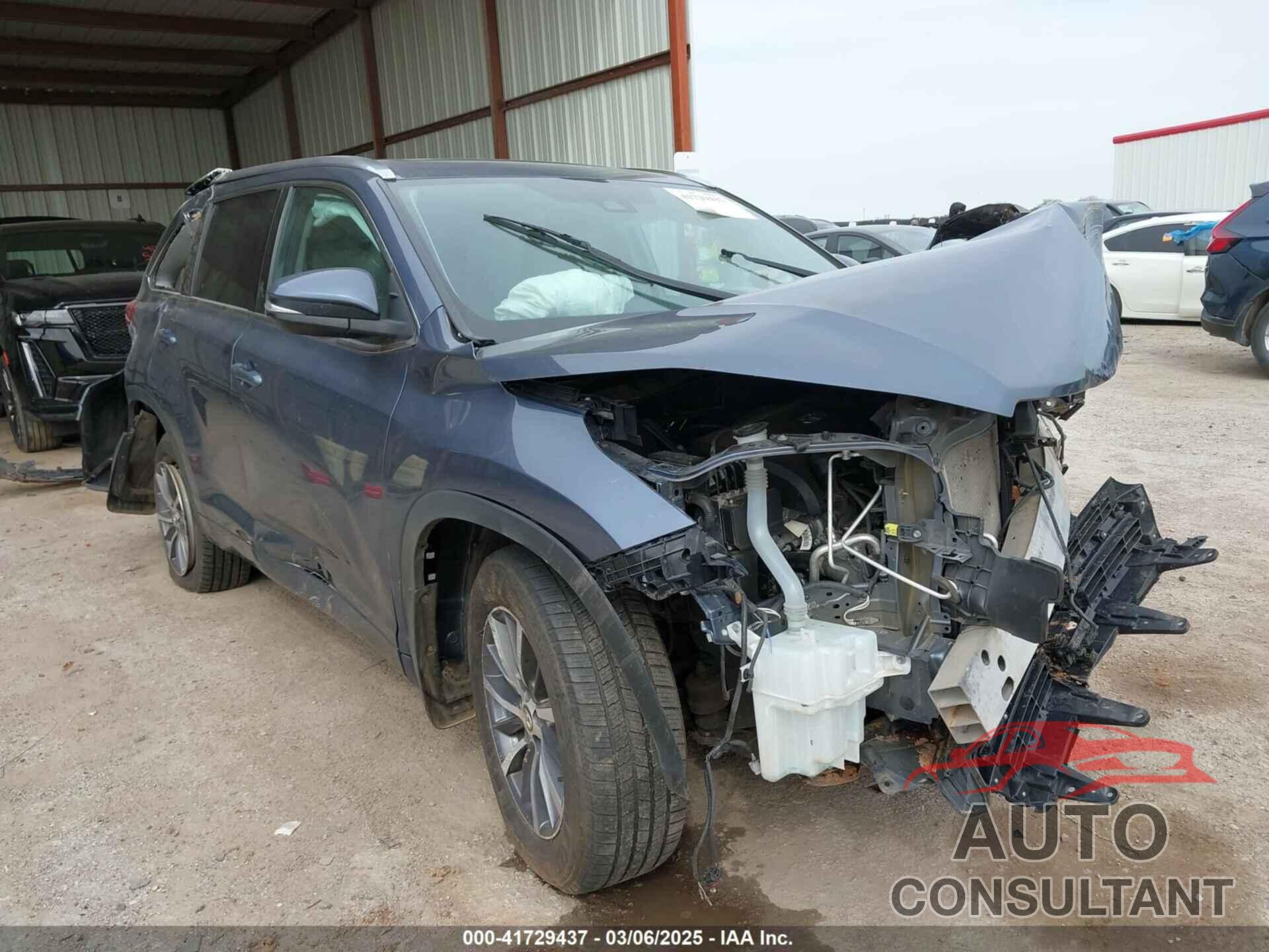 TOYOTA HIGHLANDER 2018 - 5TDJZRFH2JS895033