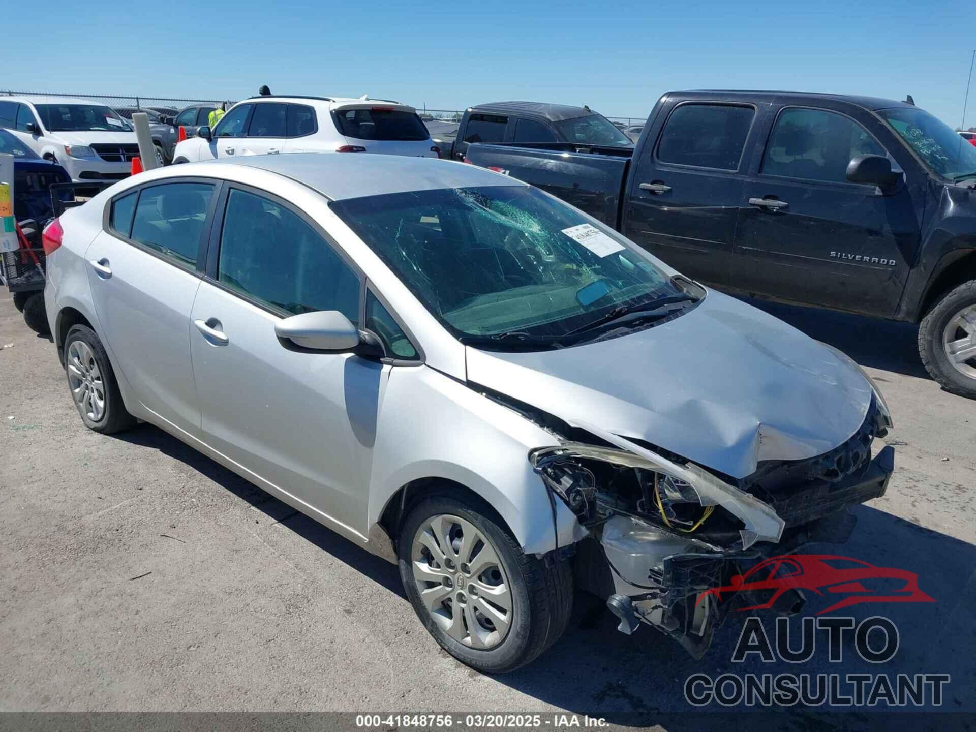 KIA FORTE 2016 - KNAFK4A6XG5539136