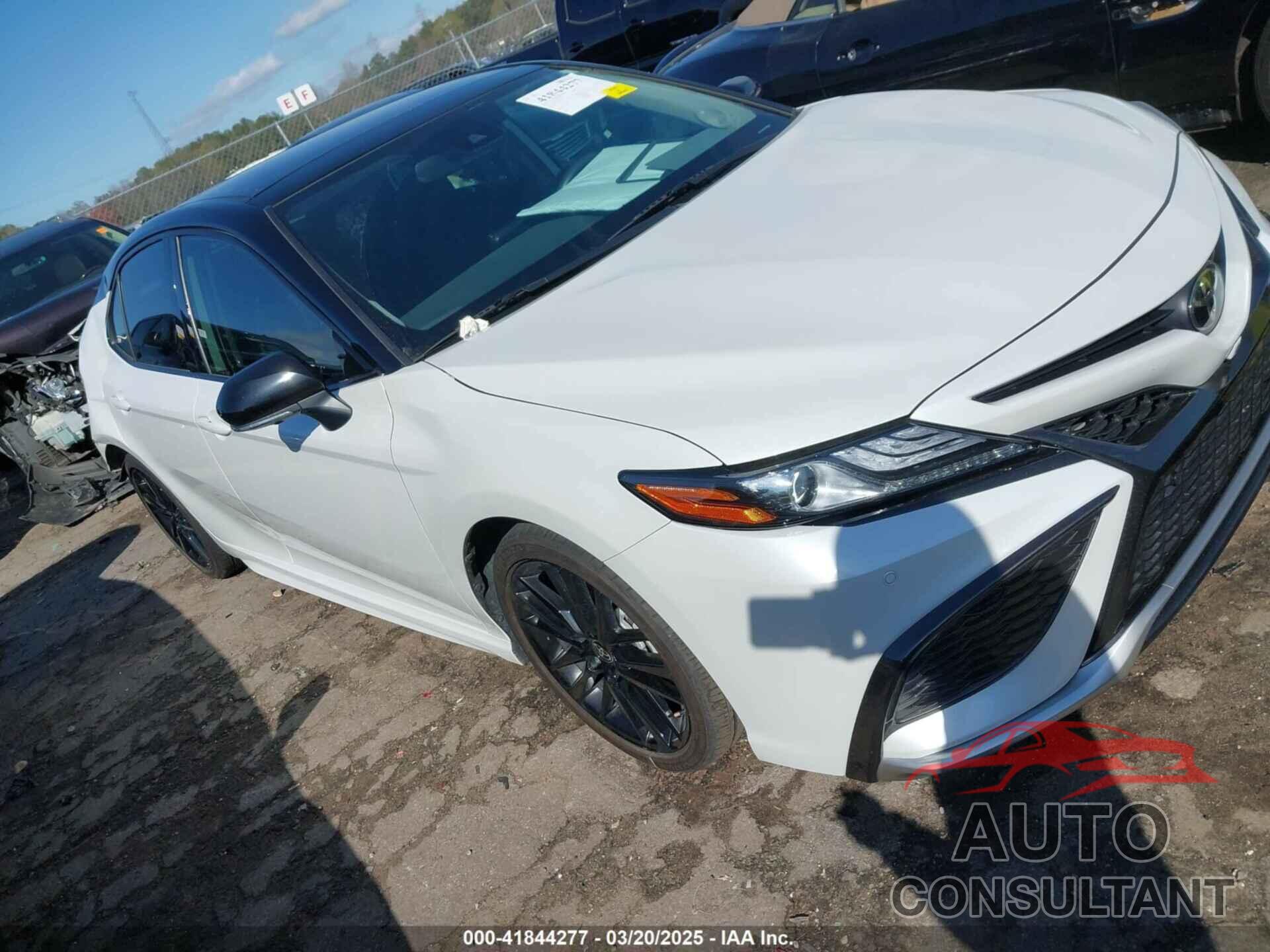 TOYOTA CAMRY 2021 - 4T1K61AK6MU474266