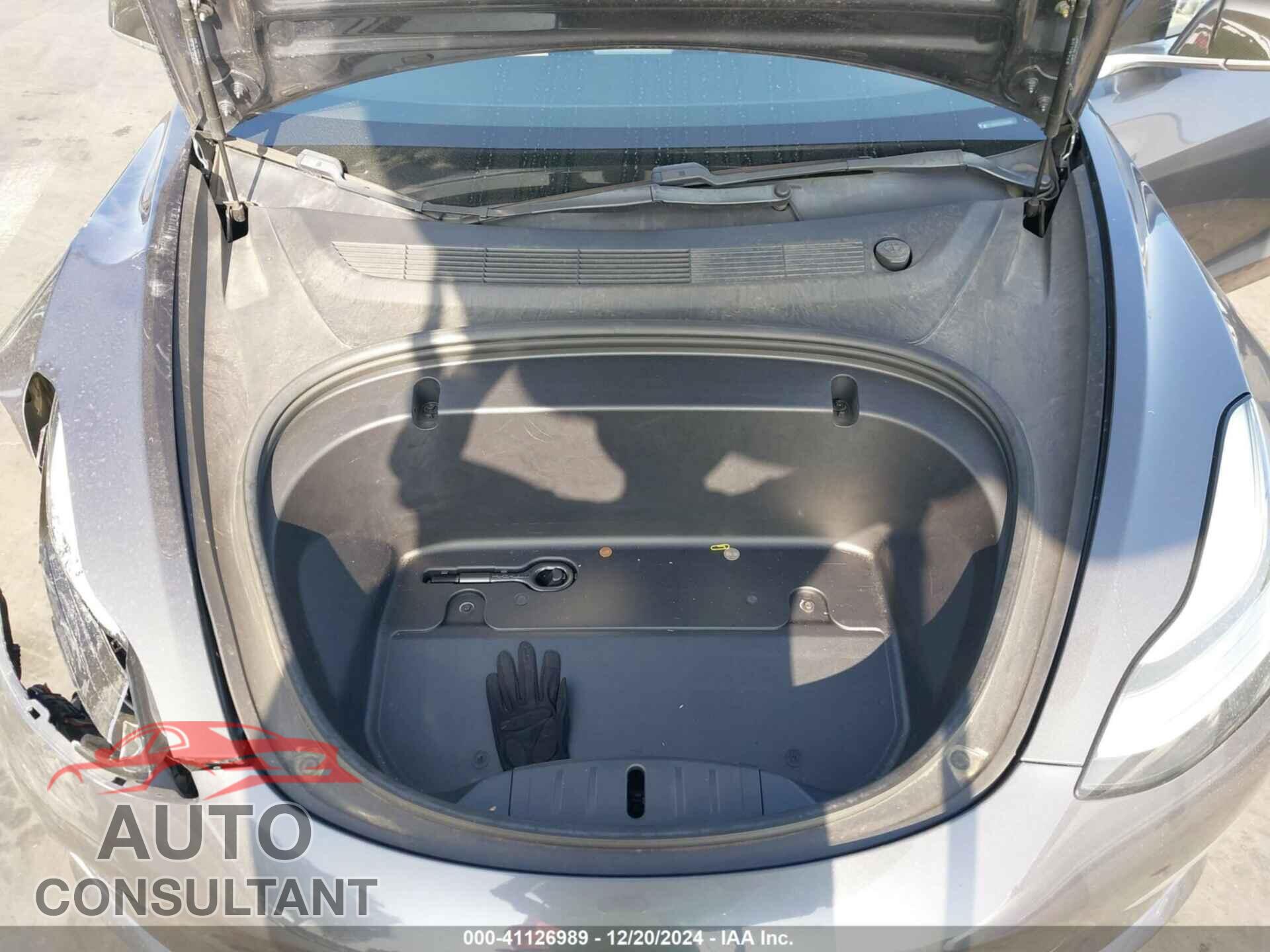 TESLA MODEL 3 2020 - 5YJ3E1EA5LF644086