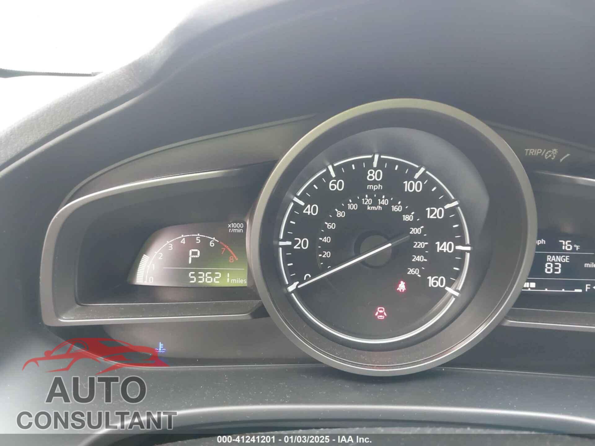 MAZDA MAZDA3 2017 - 3MZBN1U77HM109293