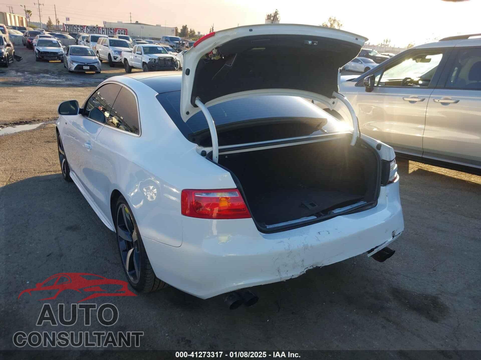 AUDI S5 2009 - WAURV78T39A024460