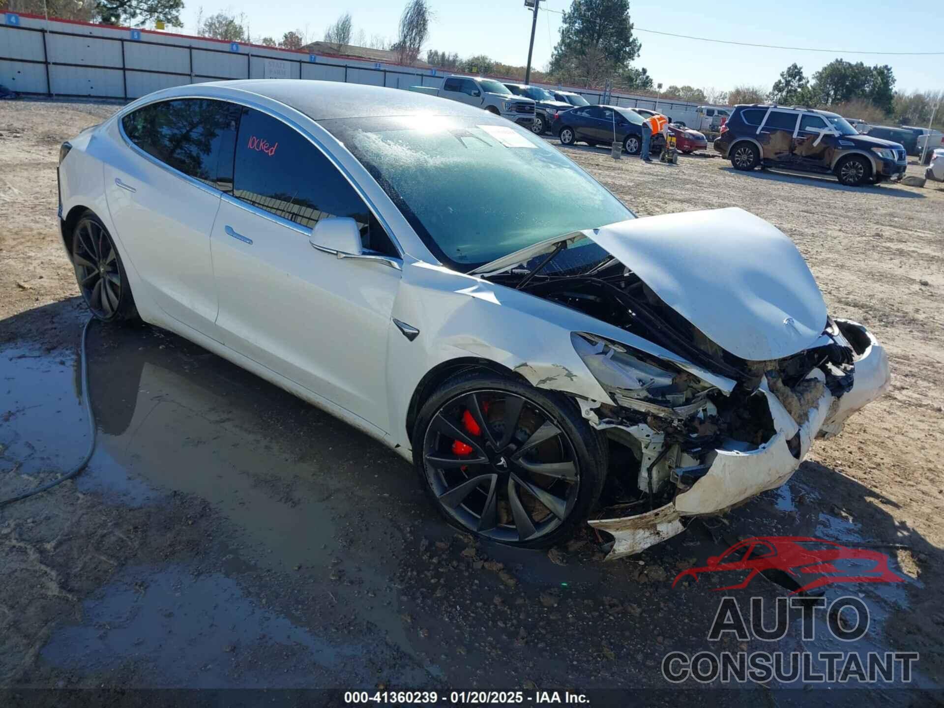 TESLA MODEL 3 2020 - 5YJ3E1EC2LF623827