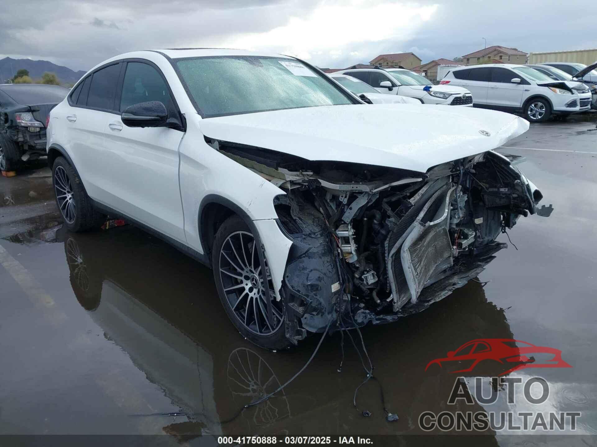 MERCEDES-BENZ GLC 300 COUPE 2019 - WDC0J4KB8KF661904