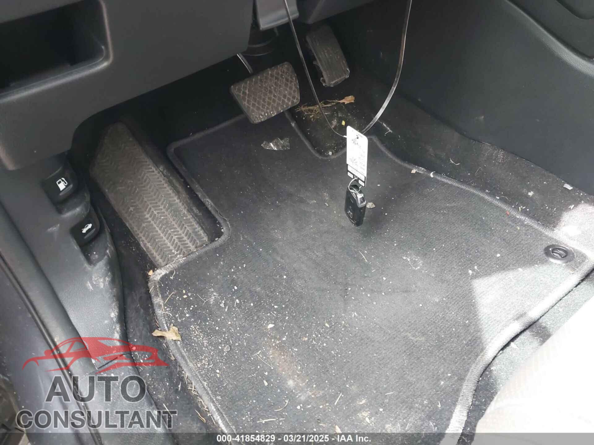 HONDA CR-V 2017 - 5J6RW2H80HL045343