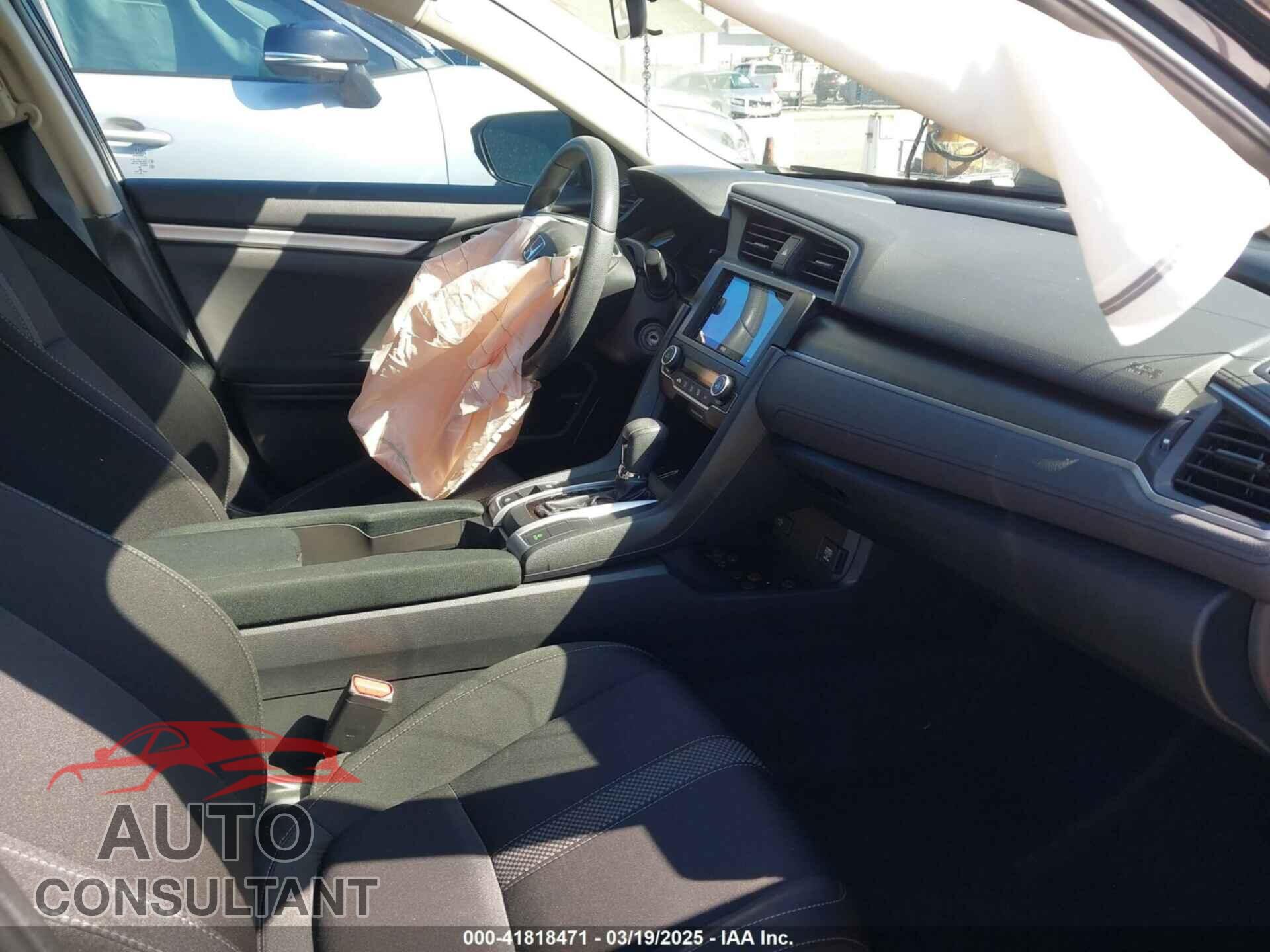 HONDA CIVIC 2020 - 2HGFC2F68LH587221