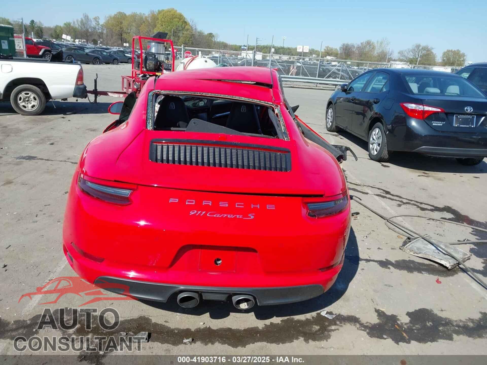 PORSCHE 911 2018 - WP0AB2A97JS123551