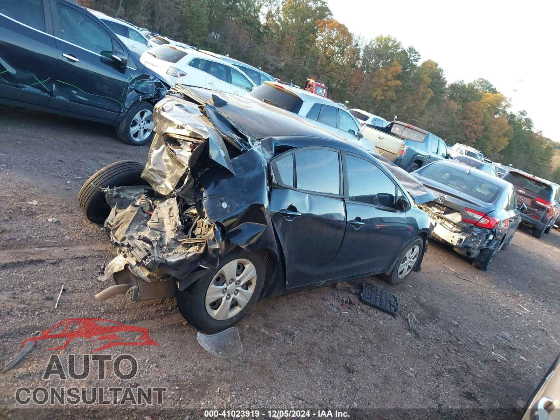 KIA FORTE 2017 - 3KPFK4A78HE115620