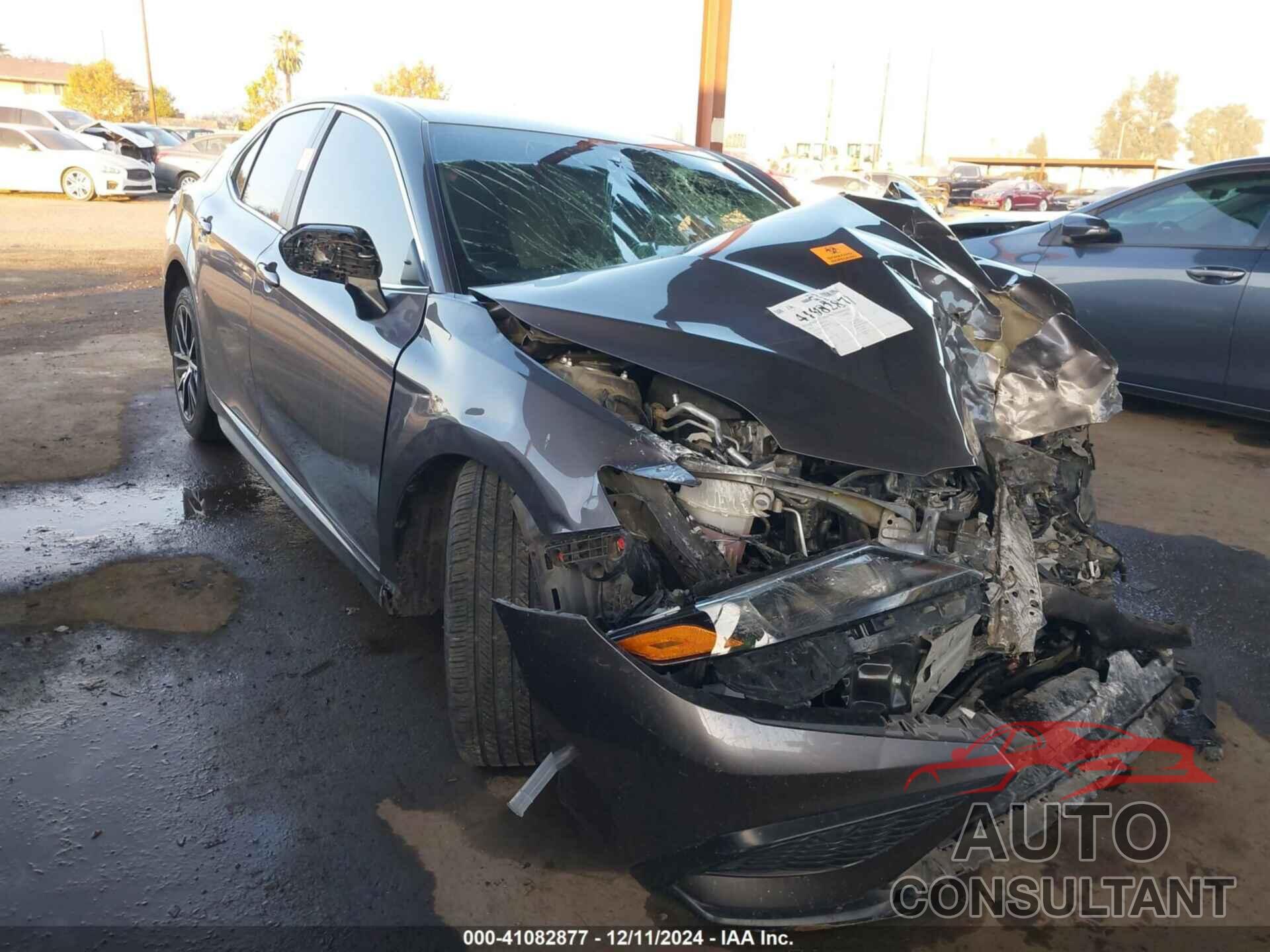 TOYOTA CAMRY 2021 - 4T1G11AK0MU598201